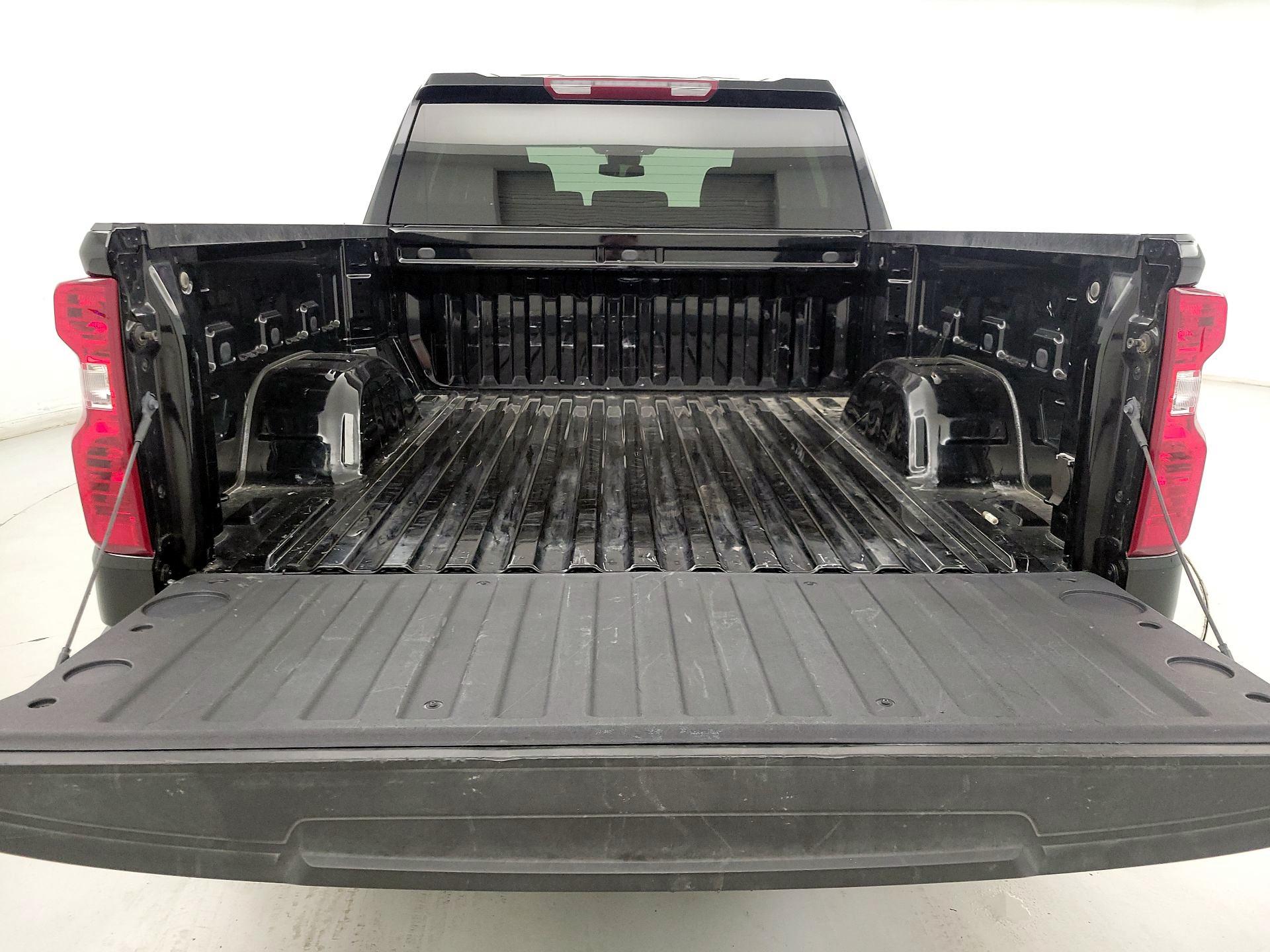 Thumbnail: 2025 Chevrolet Silverado 1500 - 20