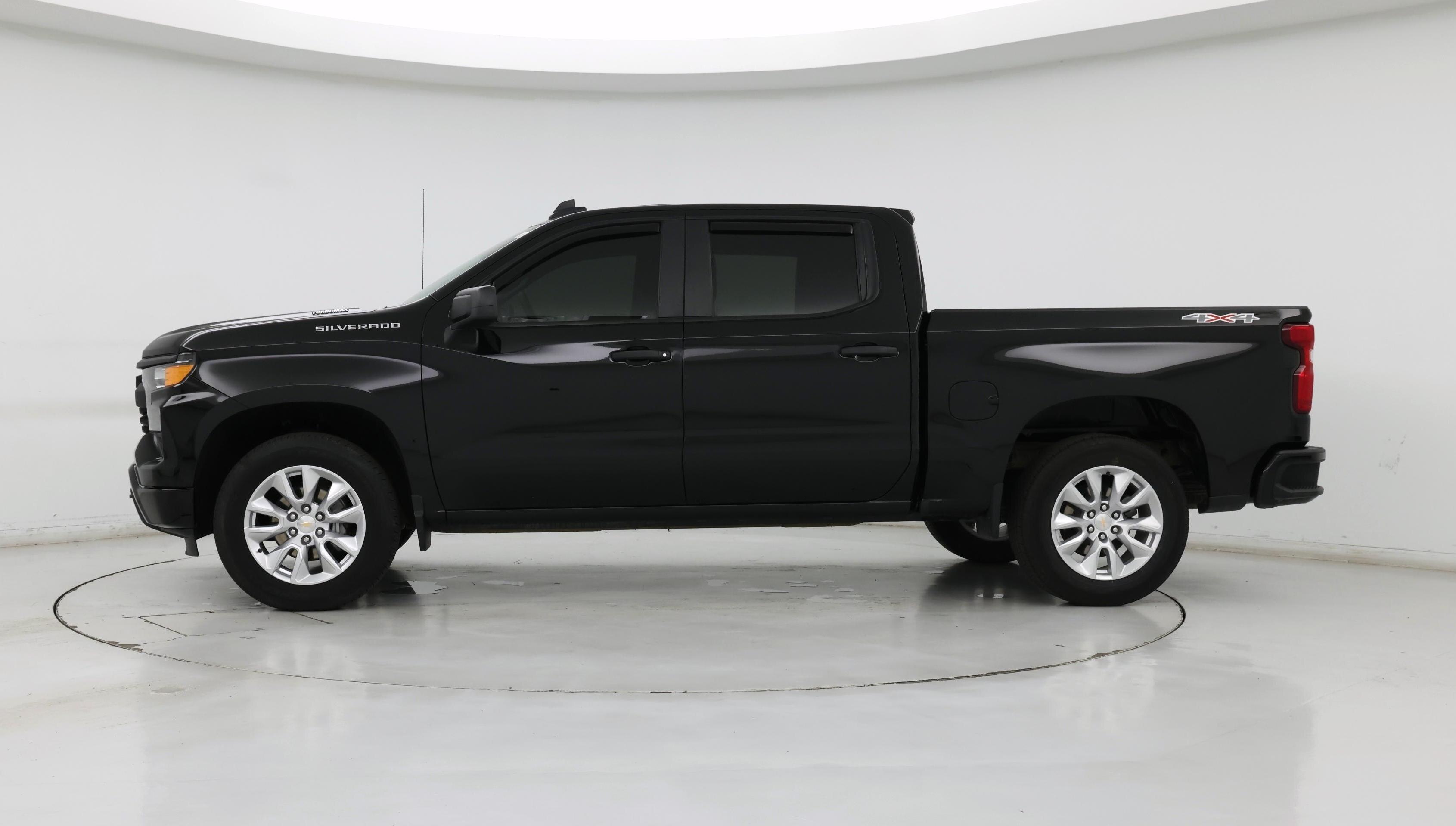 Thumbnail: 2025 Chevrolet Silverado 1500 - 3