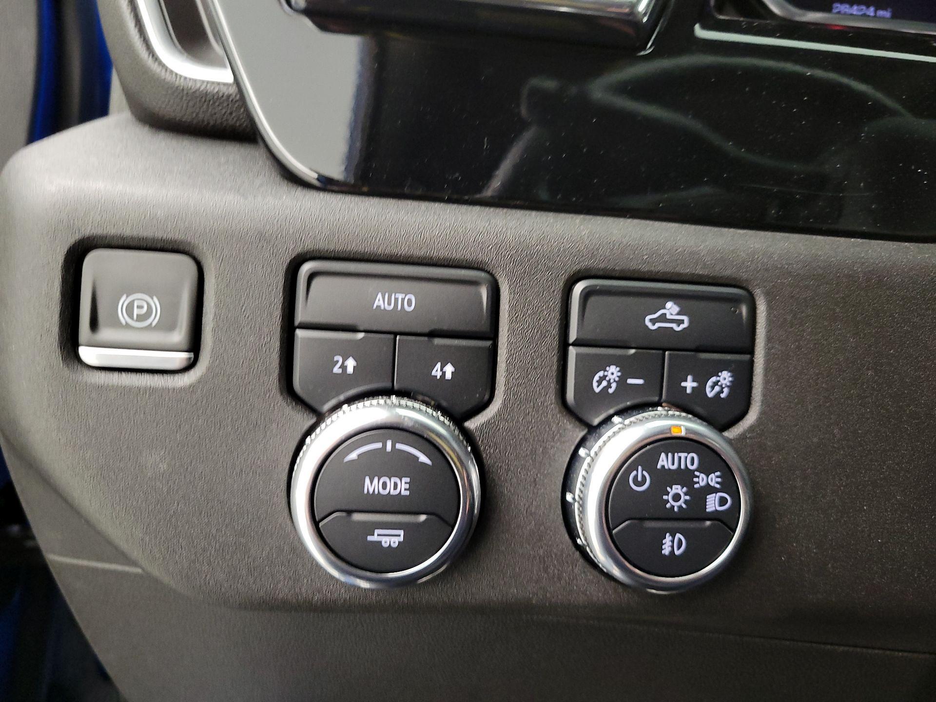 Thumbnail: 2024 GMC Sierra 1500 - 13