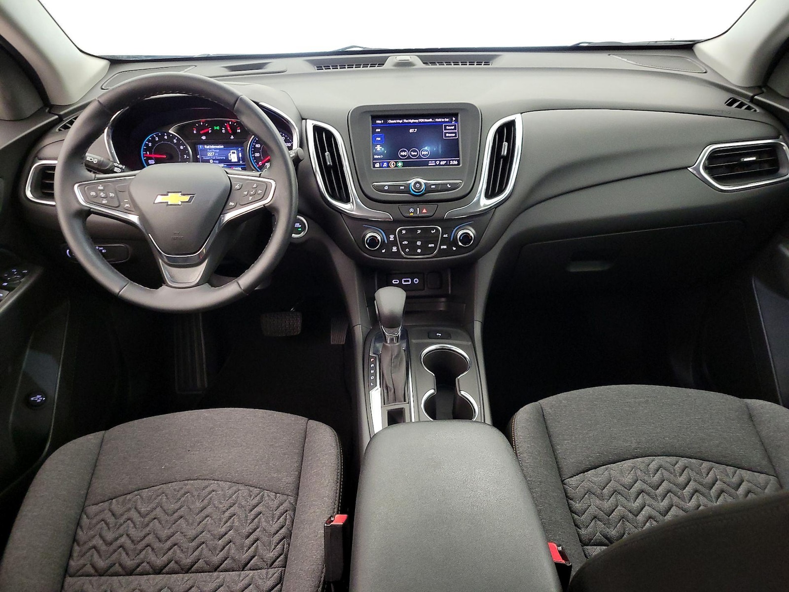 2024 Chevrolet Equinox LT - Photo 10