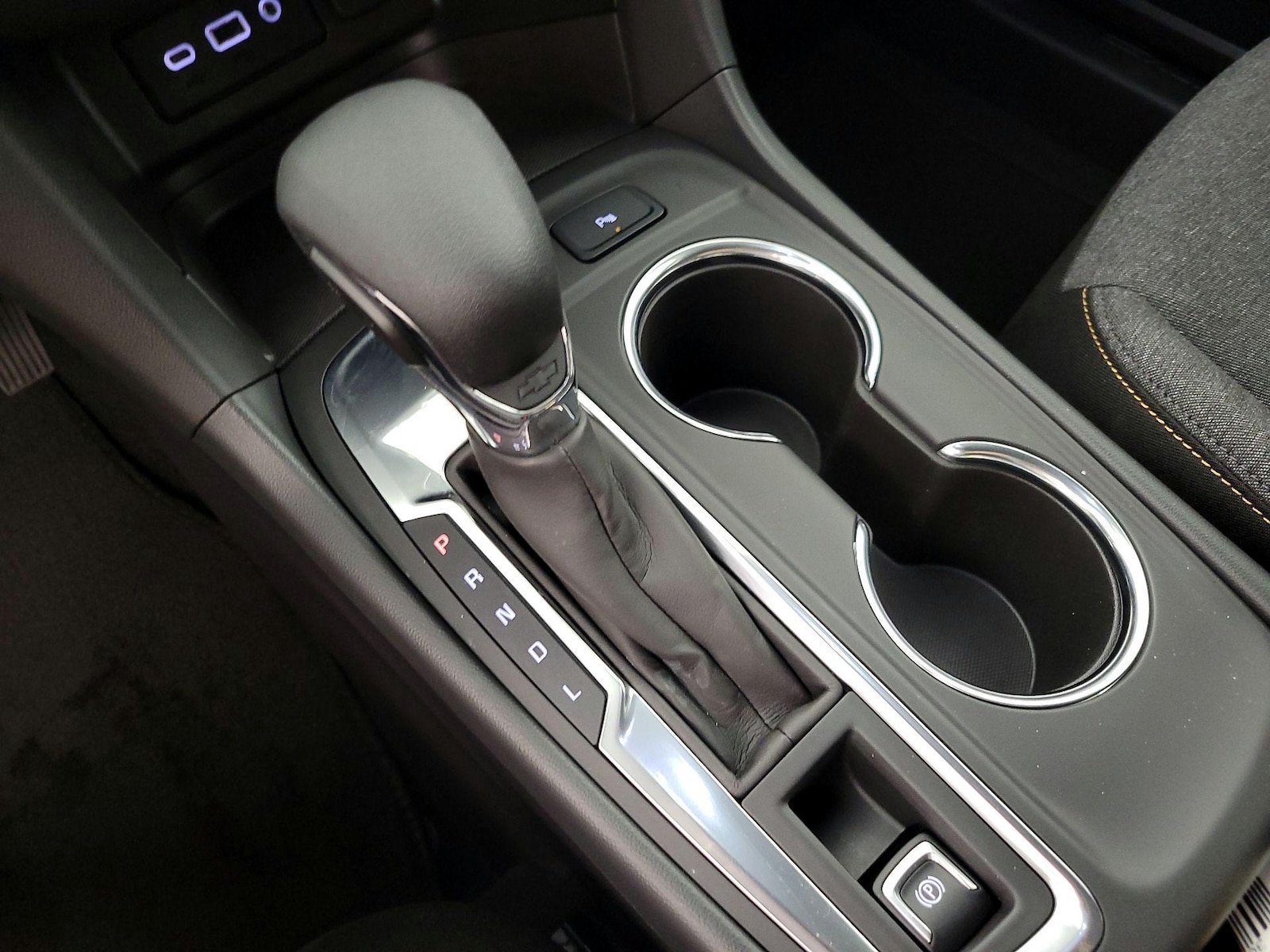 2024 Chevrolet Equinox LT - Photo 17