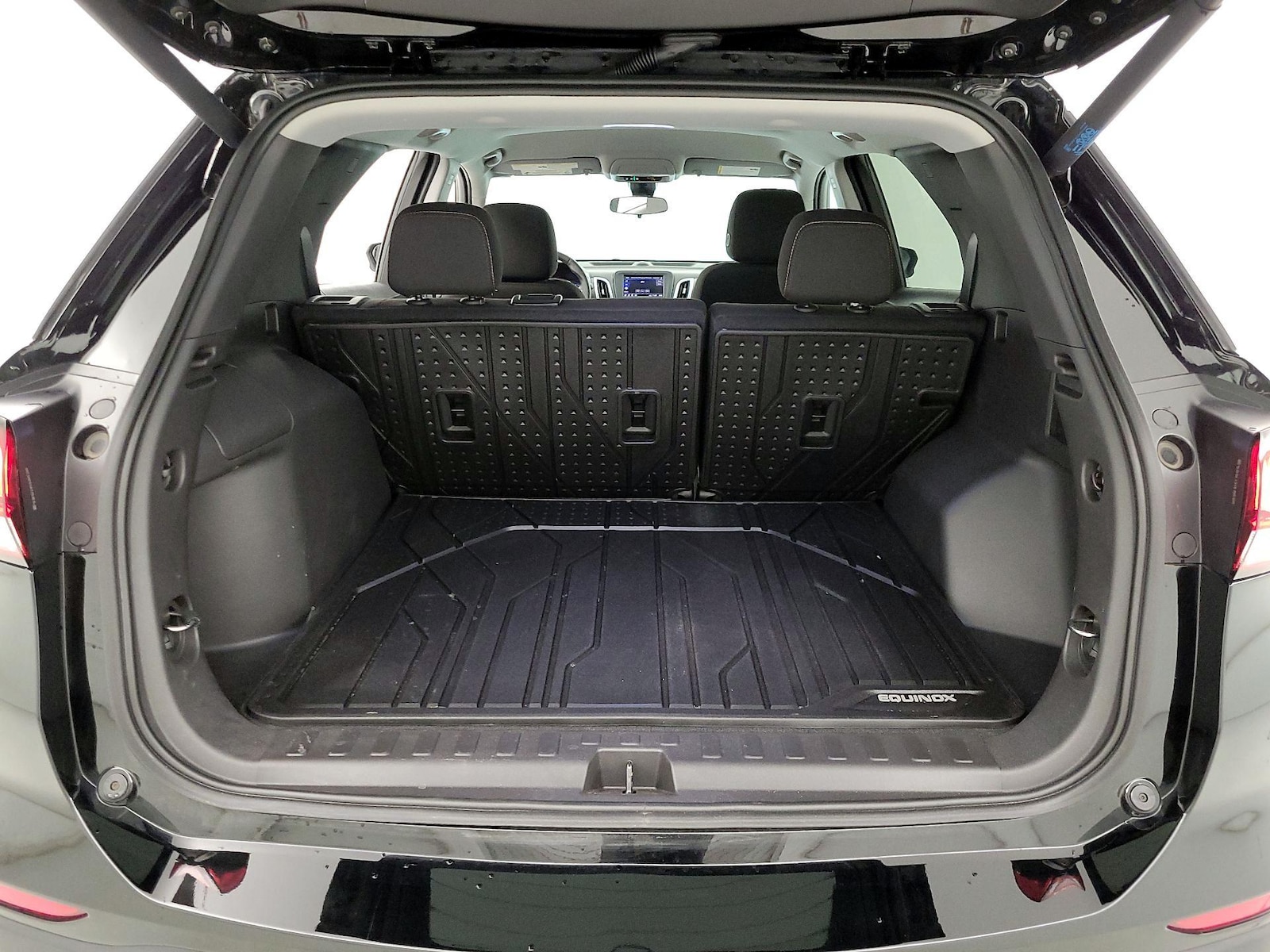 2024 Chevrolet Equinox LT - Photo 20