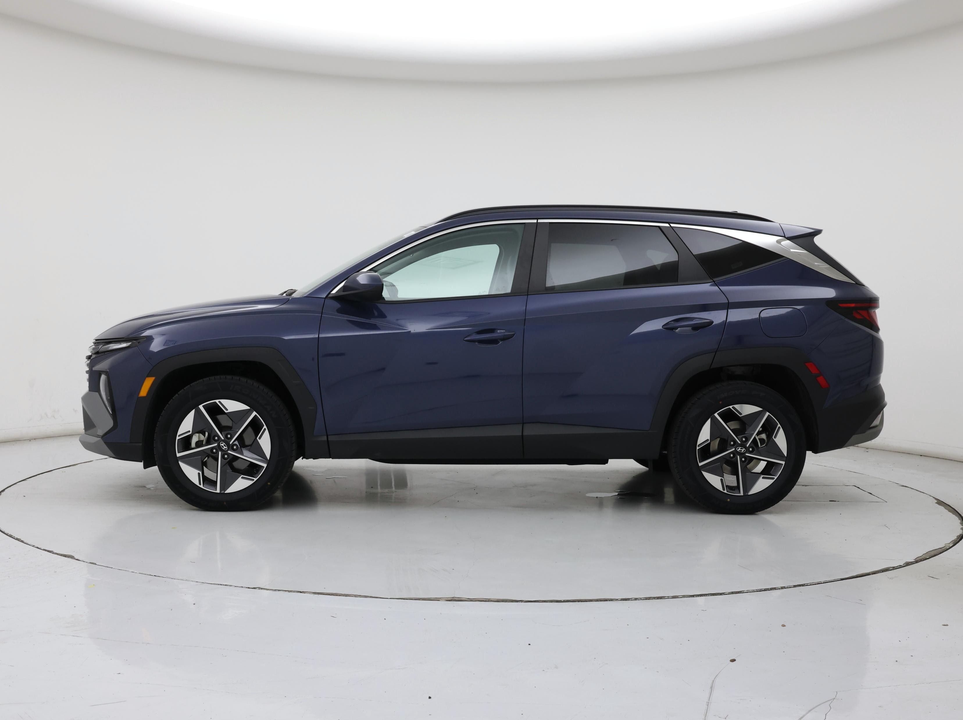 Thumbnail: 2025 Hyundai Tucson - 3