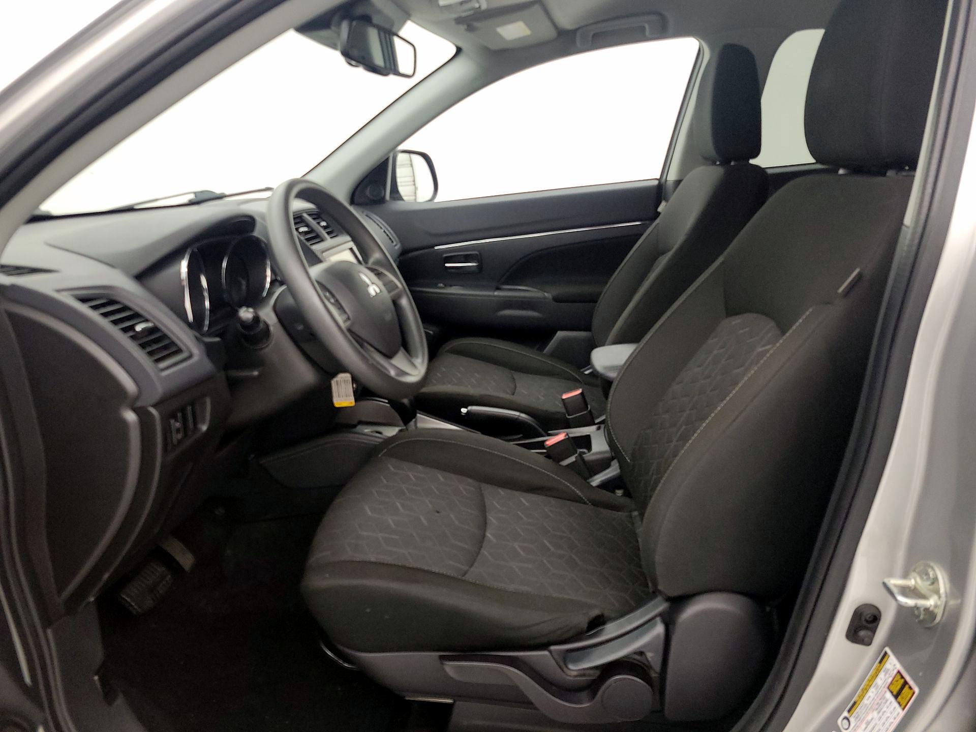 Thumbnail: 2022 Mitsubishi Outlander Sport - 11