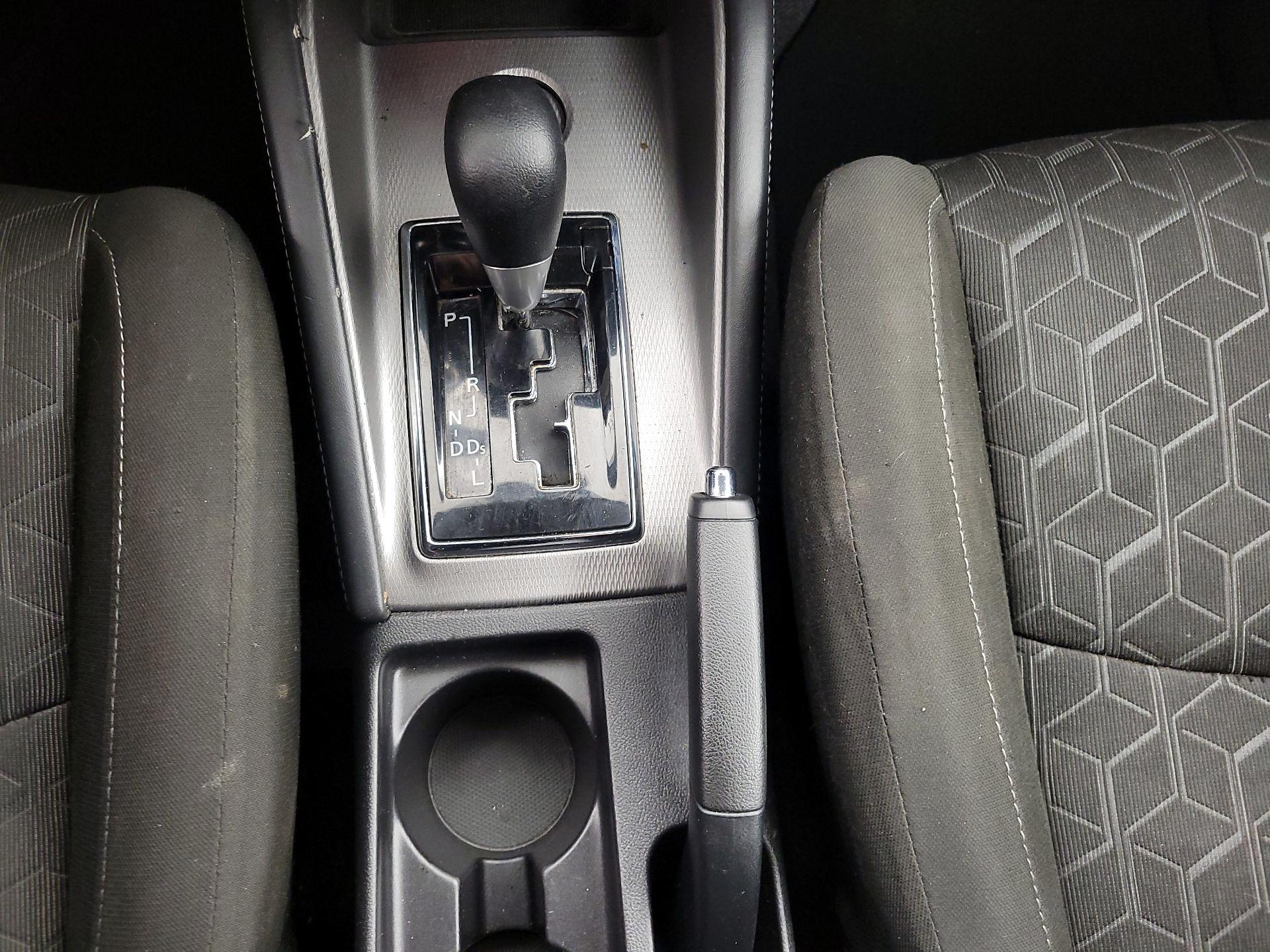 Thumbnail: 2022 Mitsubishi Outlander Sport - 17