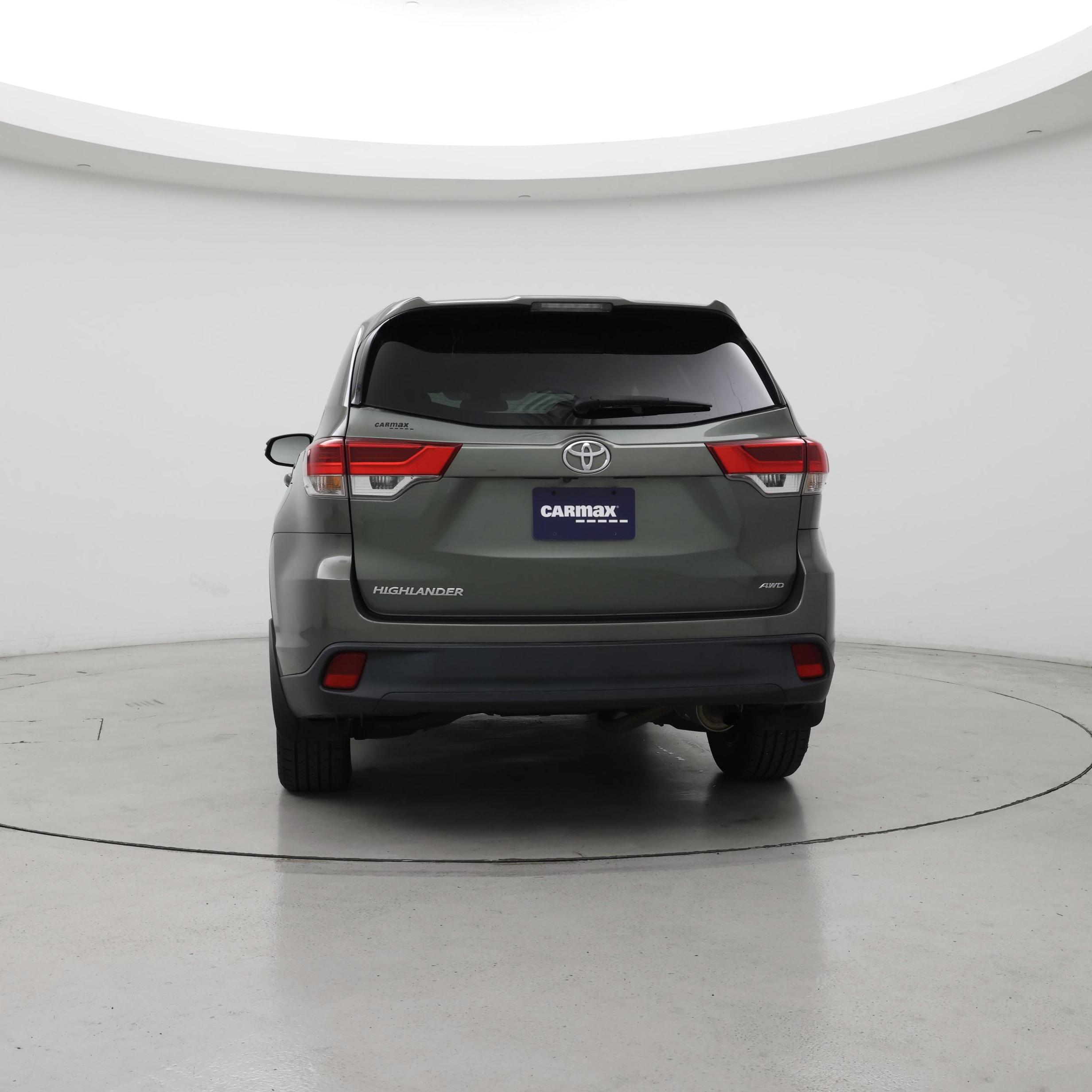 Thumbnail: 2017 Toyota Highlander - 6