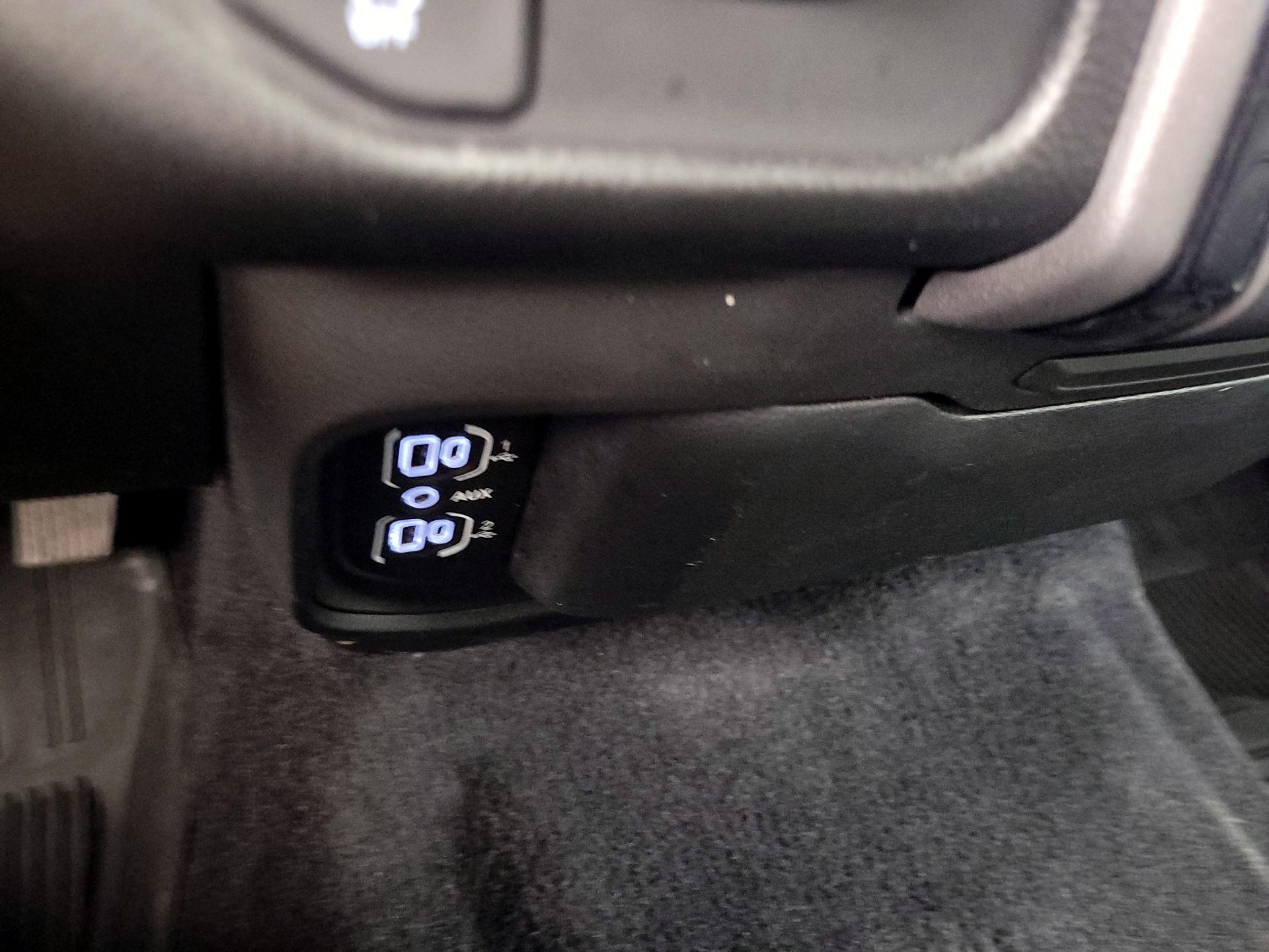 Thumbnail: 2025 RAM 1500 - 19