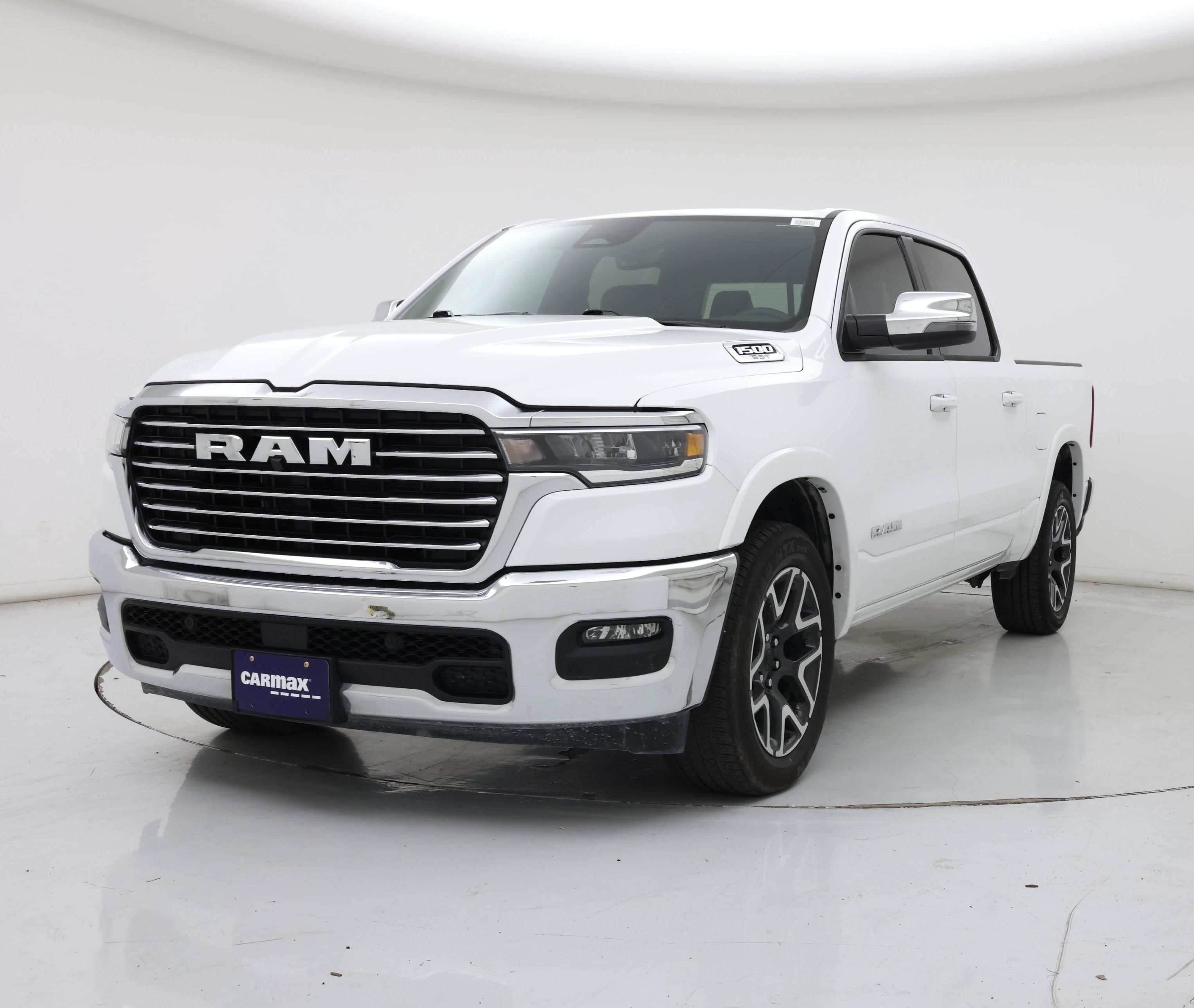 Thumbnail: 2025 RAM 1500 - 4