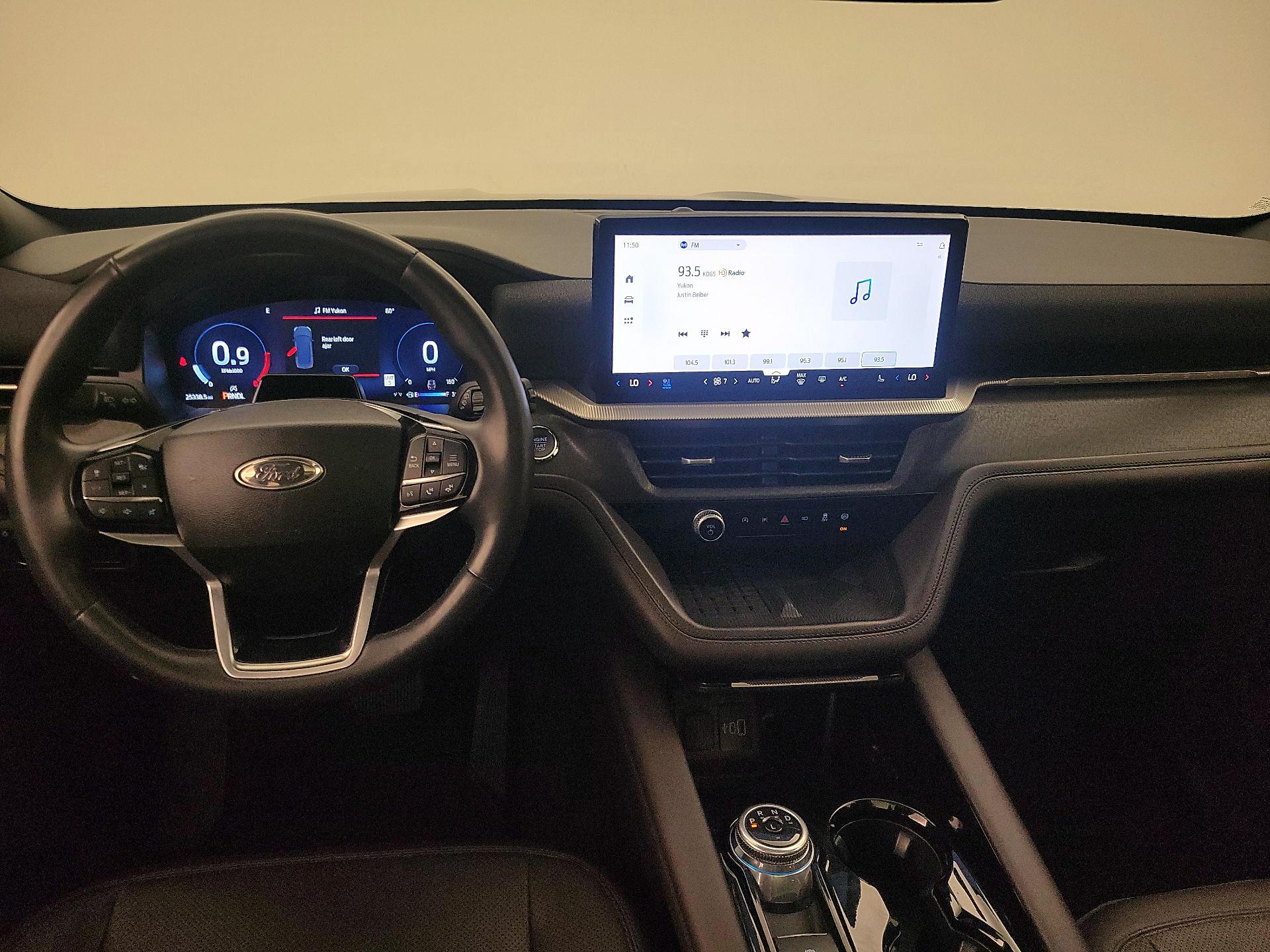 Thumbnail: 2025 Ford Explorer - 9