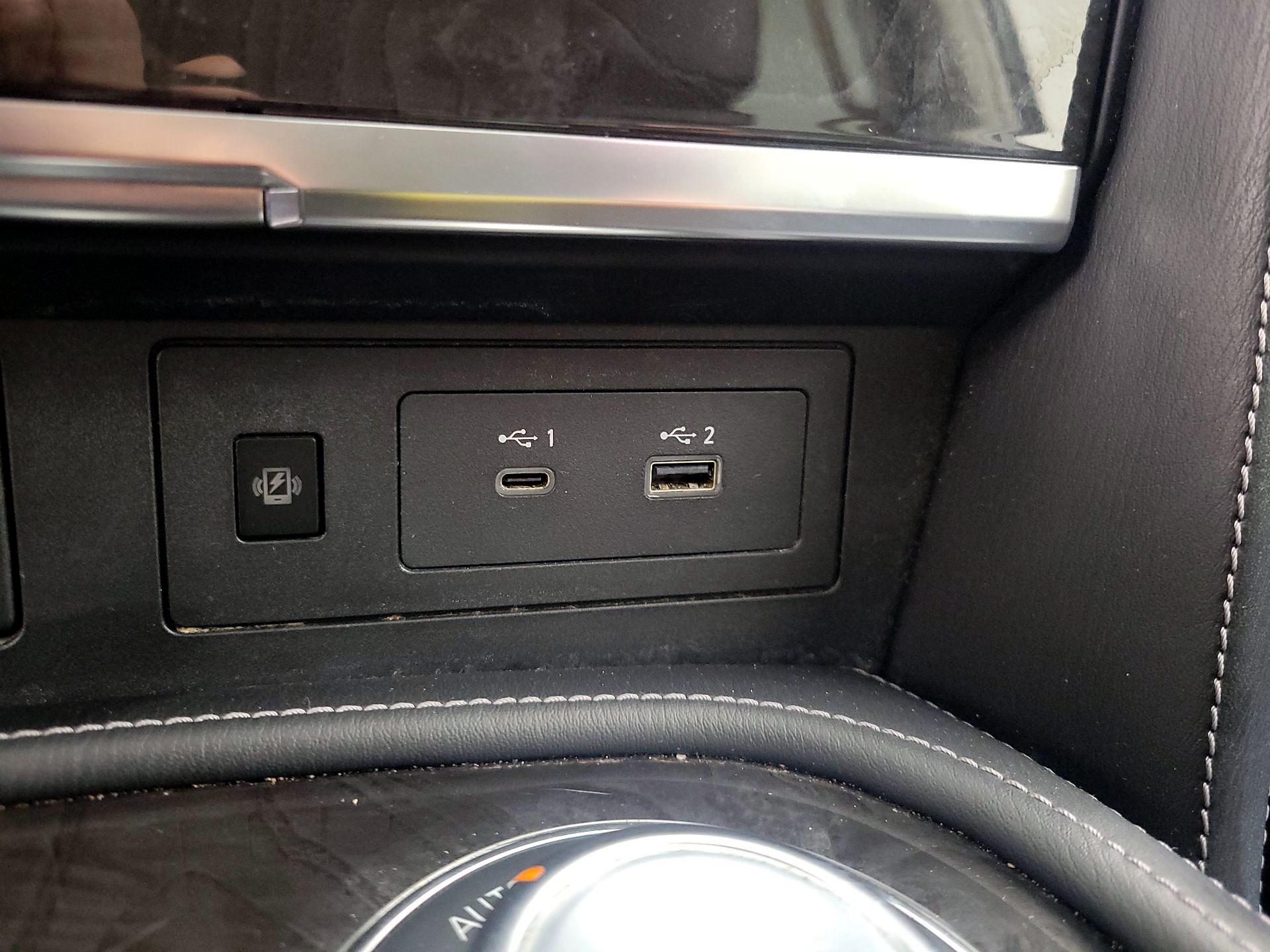 Thumbnail: 2024 INFINITI QX80 - 19
