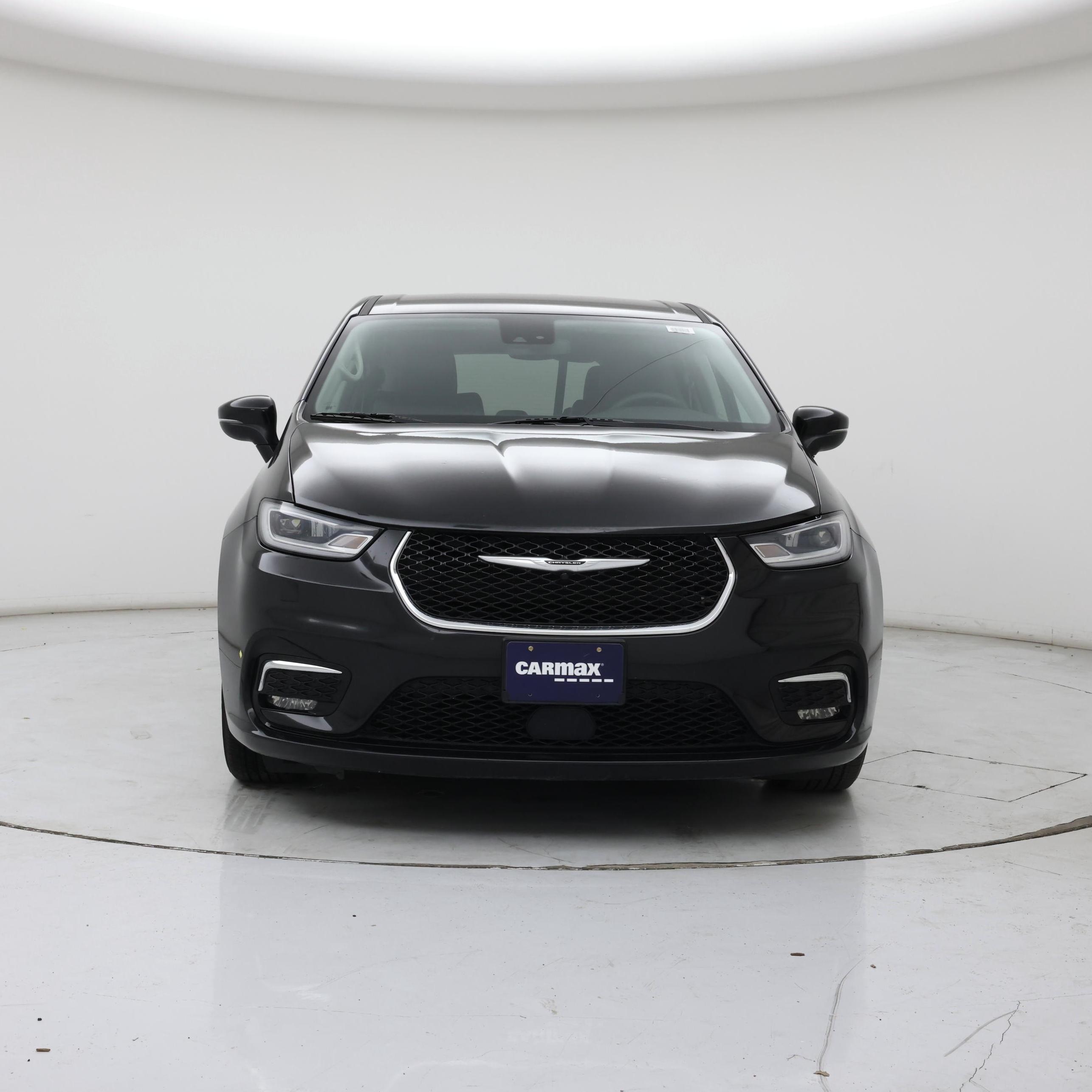 Thumbnail: 2023 Chrysler Pacifica - 5