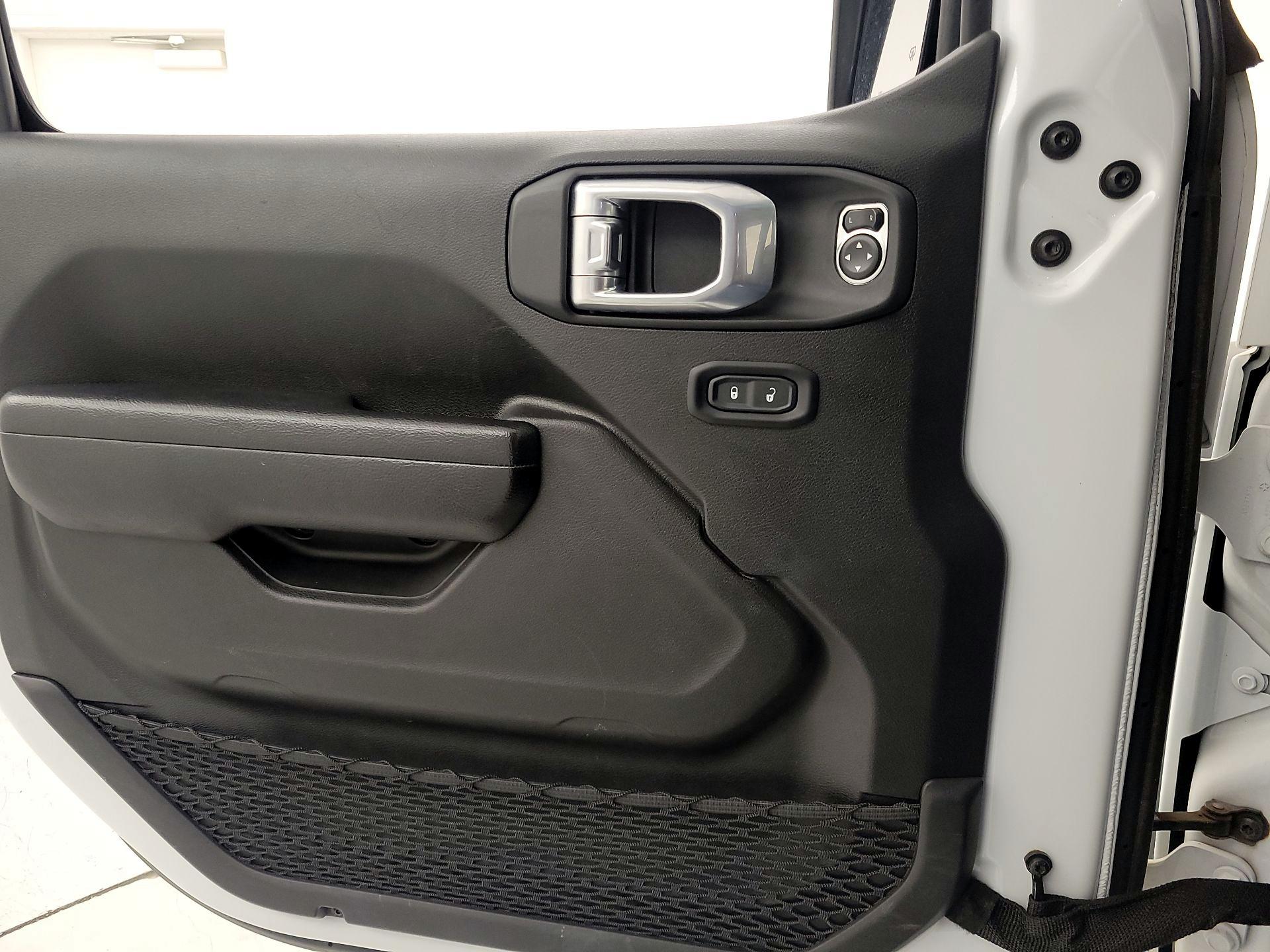 Thumbnail: 2024 Jeep Wrangler - 12