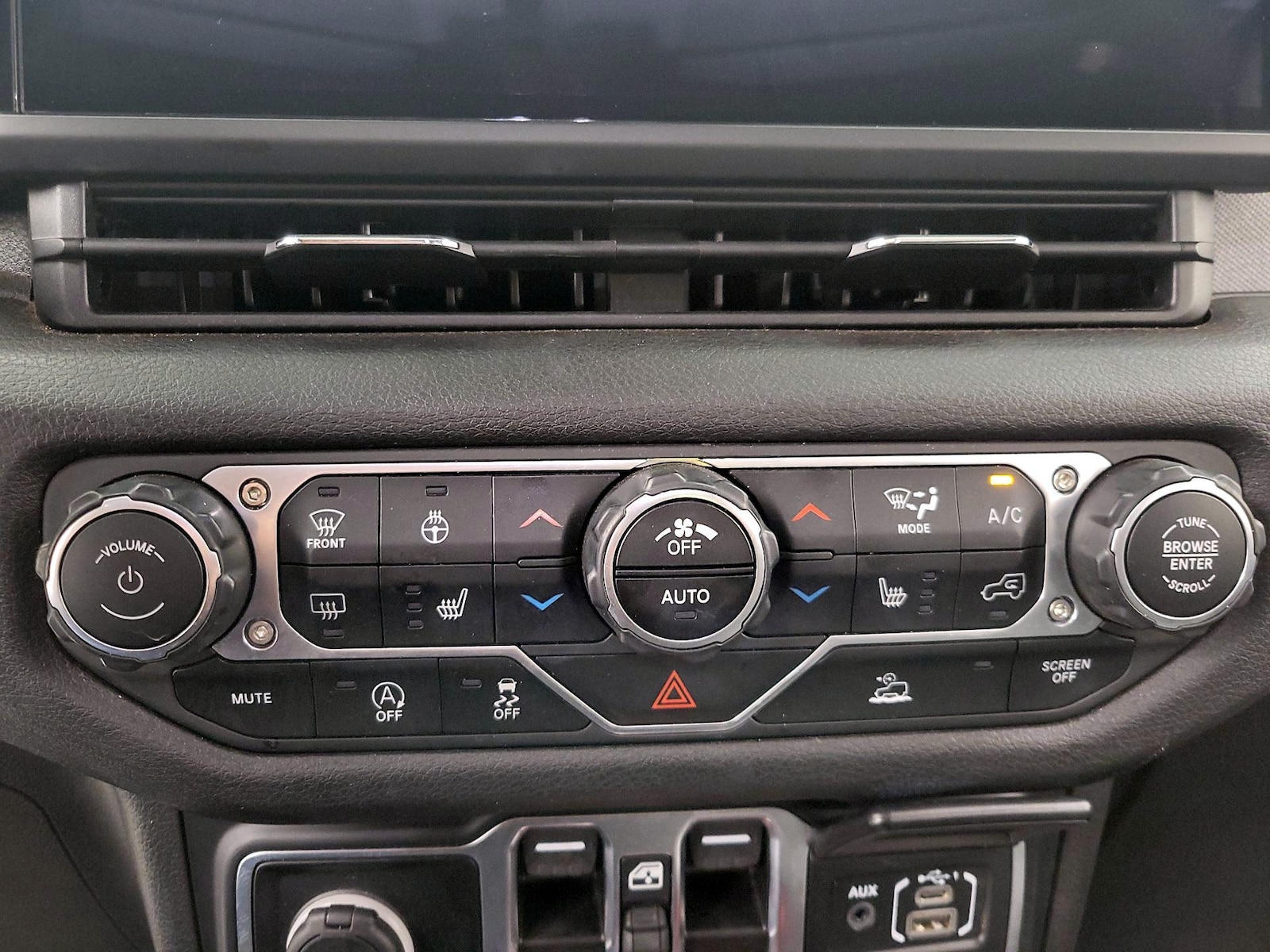 2024 Jeep Wrangler 4-Door Sport S - Photo 17
