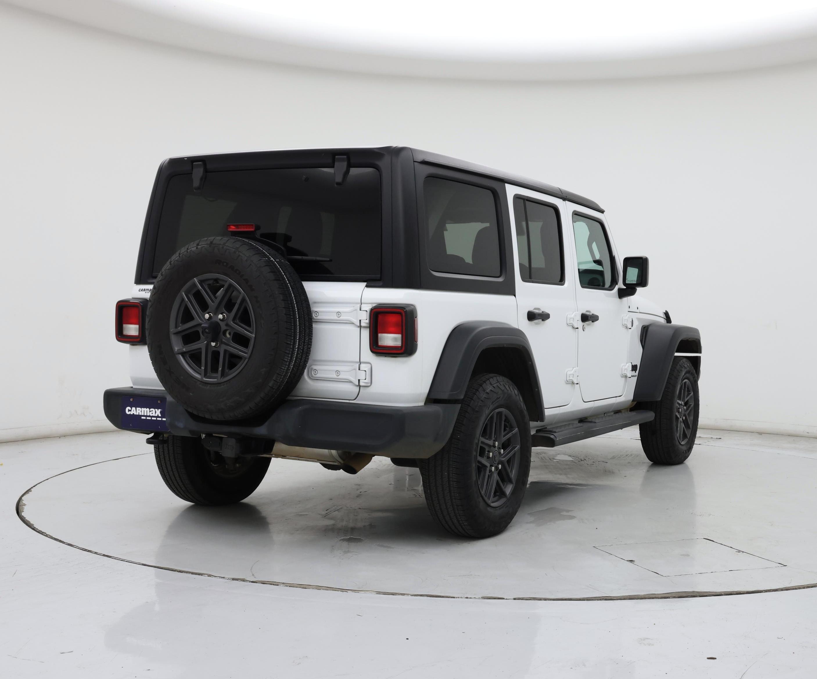 Thumbnail: 2024 Jeep Wrangler - 8
