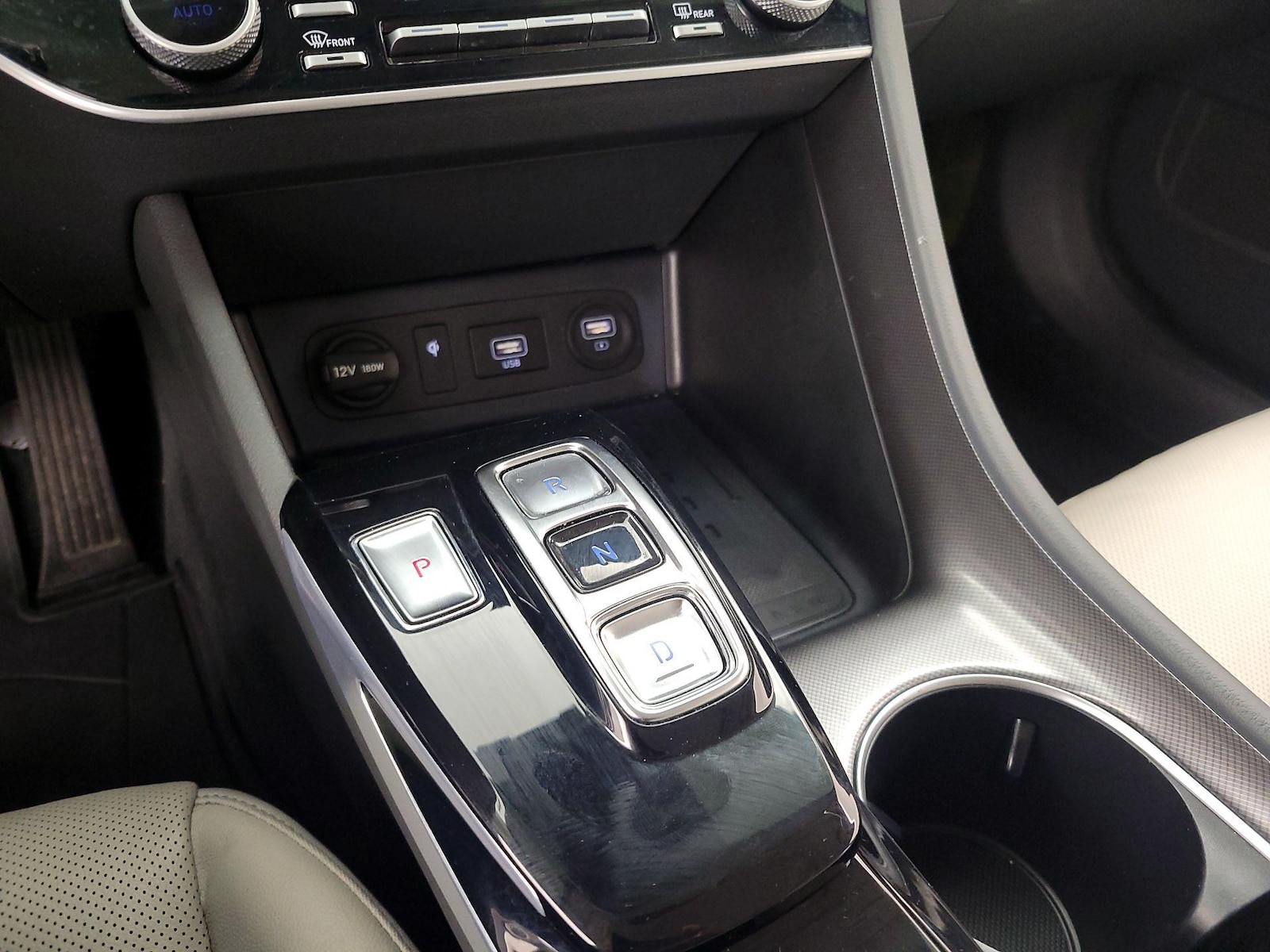 2023 Hyundai Sonata Hybrid Limited - Photo 19