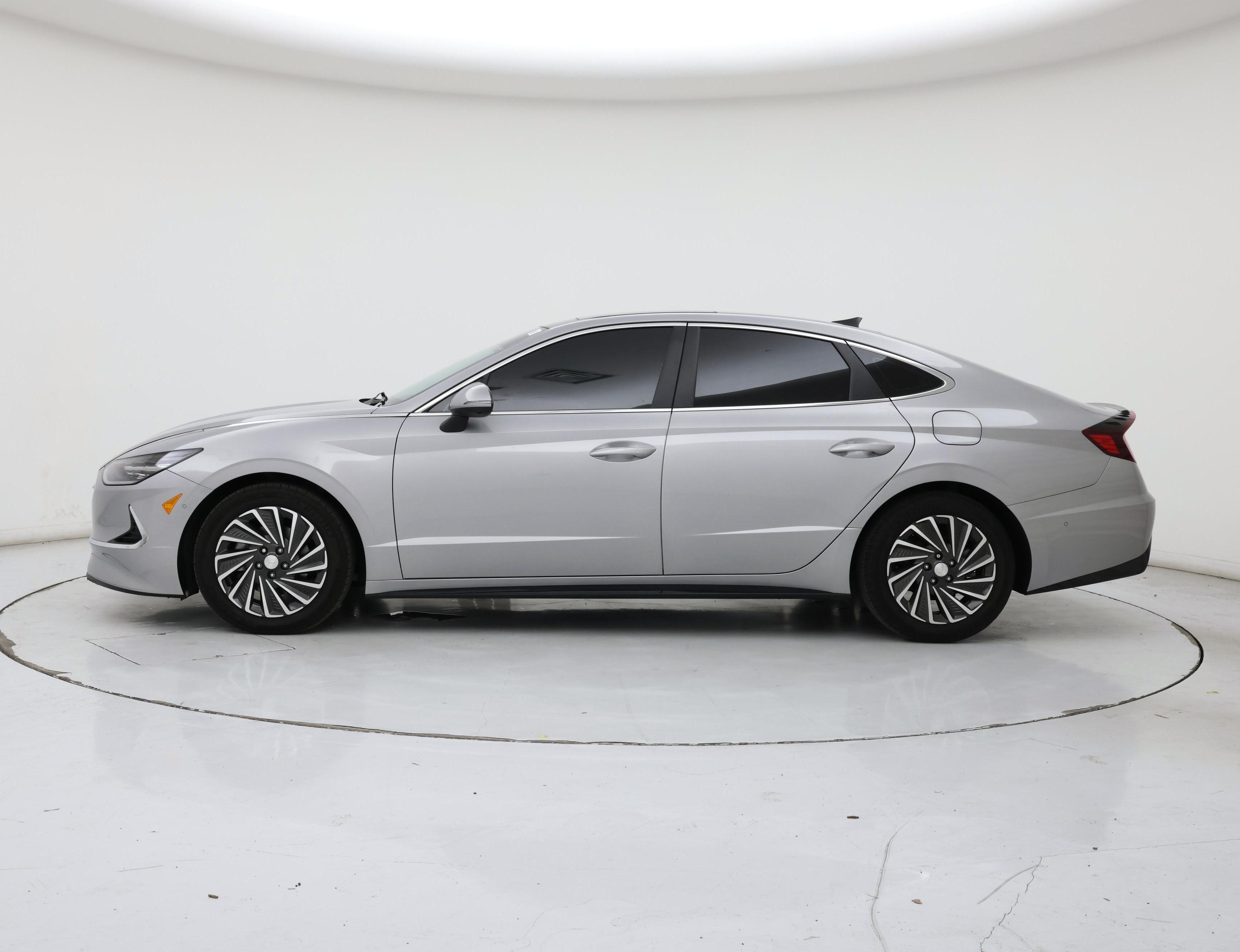 Thumbnail: 2023 Hyundai Sonata - 3