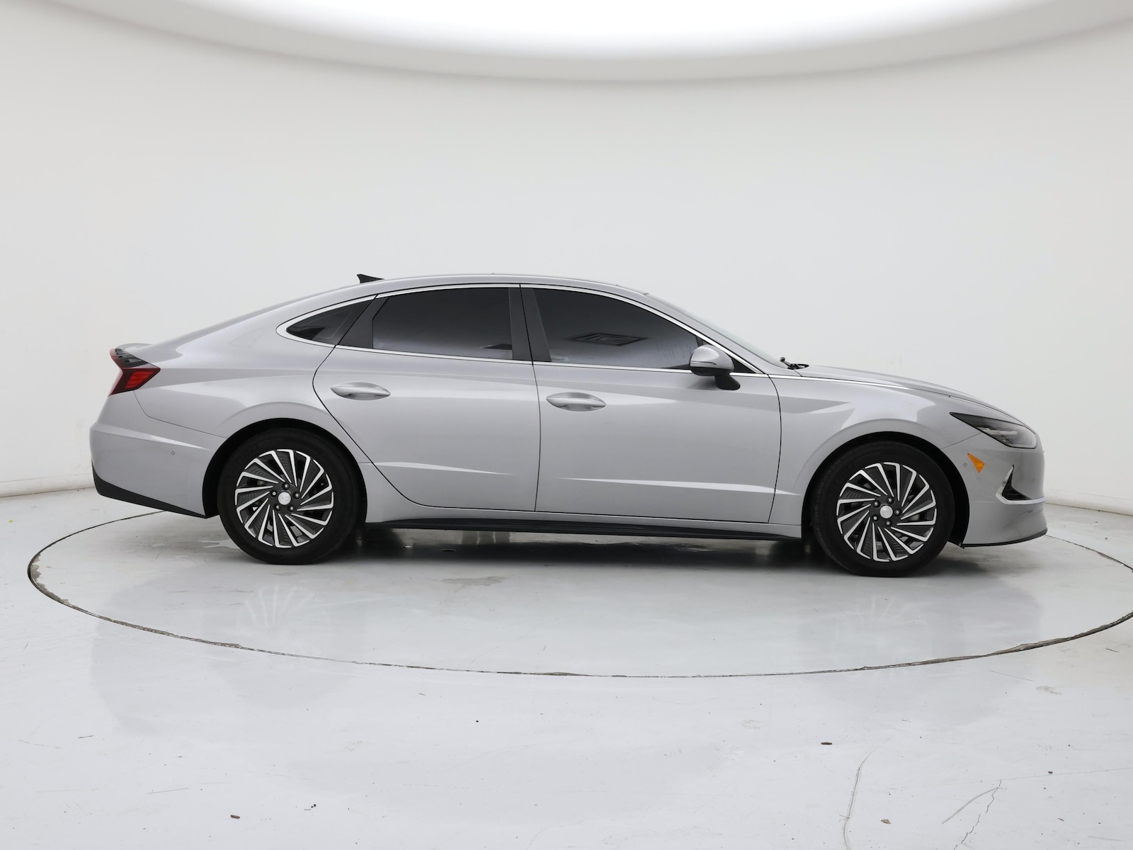 2023 Hyundai Sonata Hybrid Limited - Photo 8