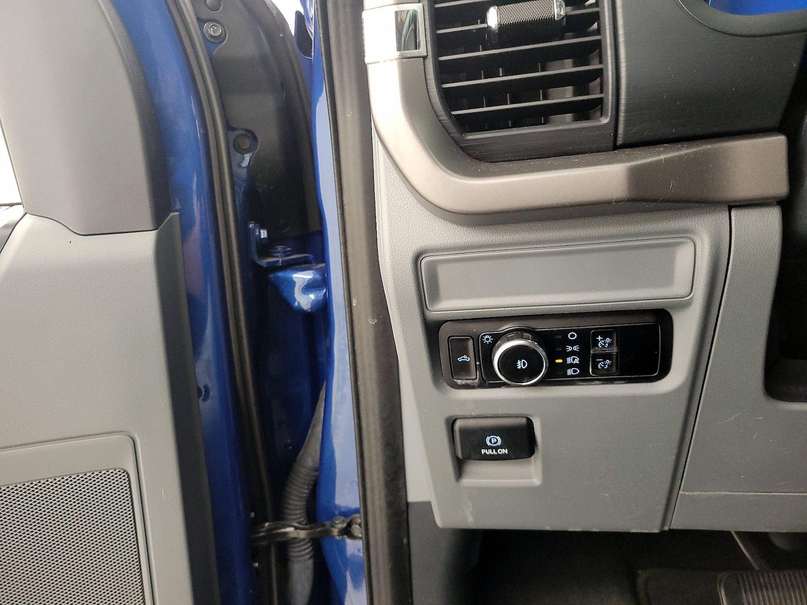 2024 Ford F-150 XLT - Photo 14