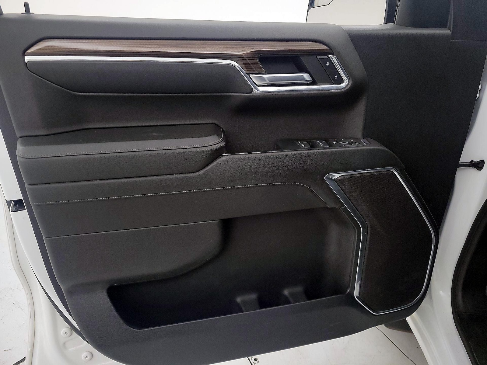 2023 Chevrolet Silverado 1500 LT - Photo 13