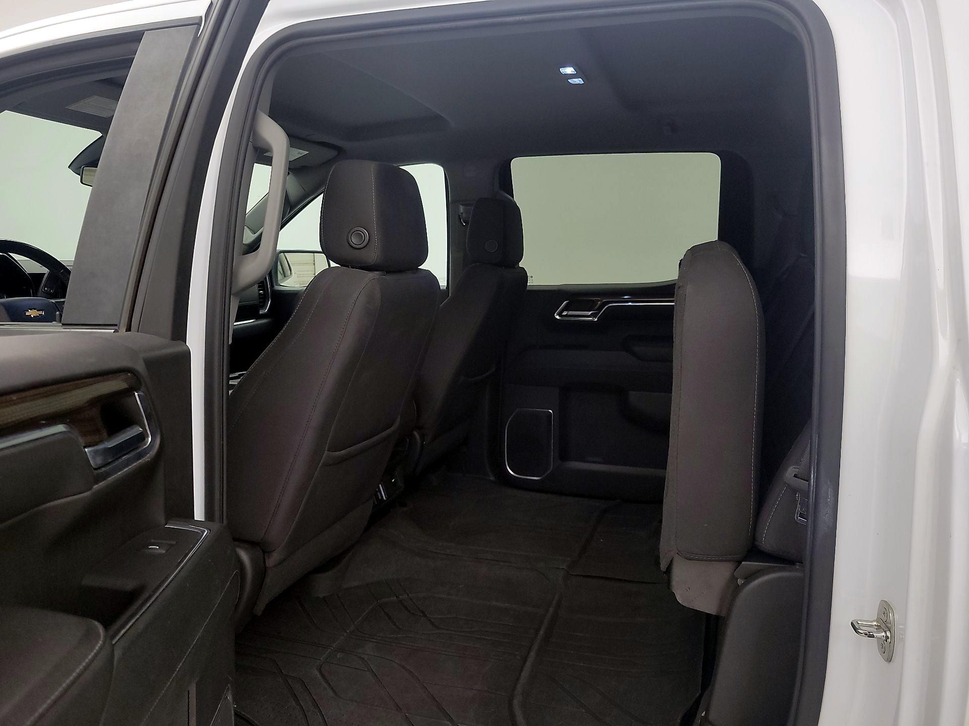 Thumbnail: 2023 Chevrolet Silverado 1500 - 19