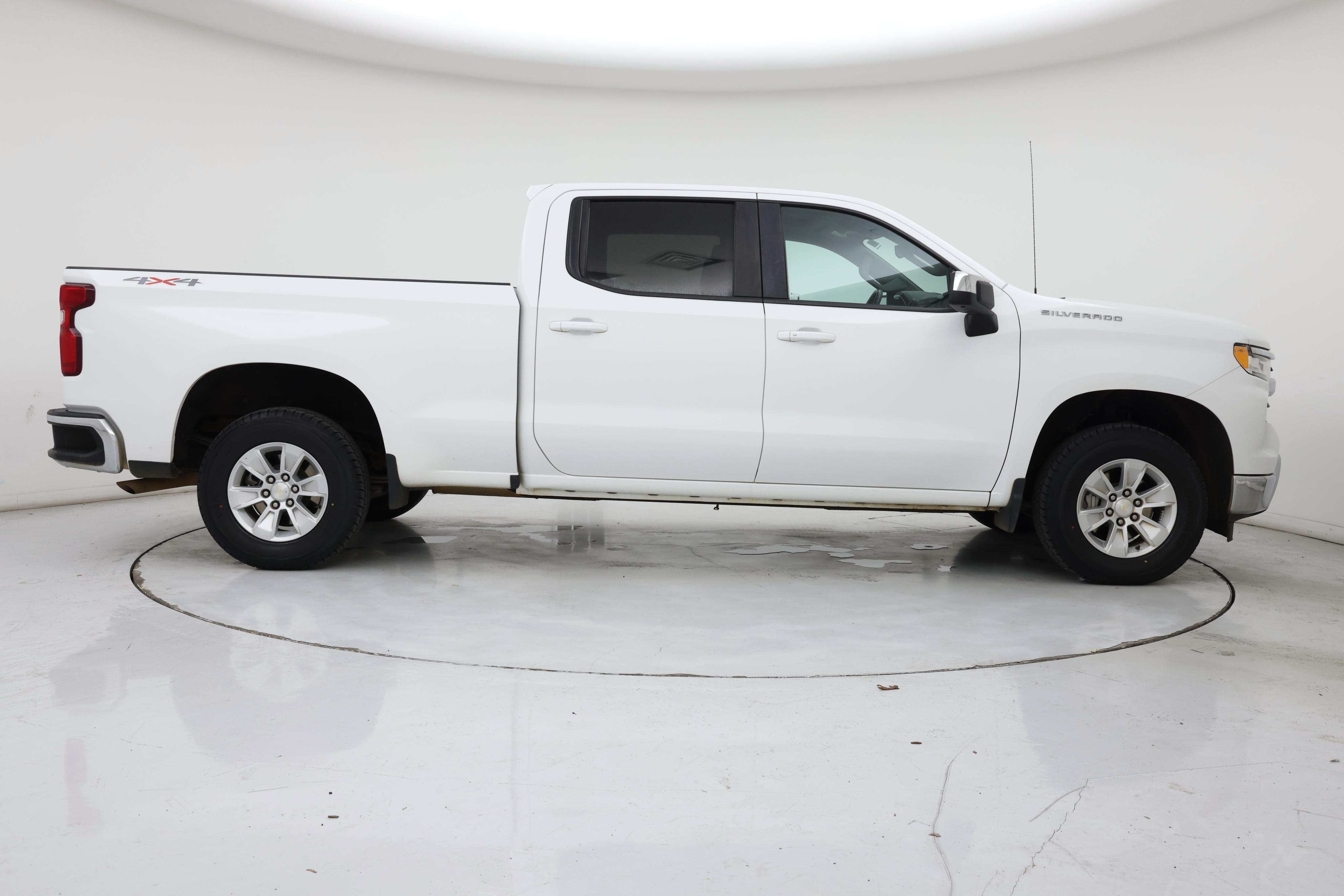 Thumbnail: 2023 Chevrolet Silverado 1500 - 7