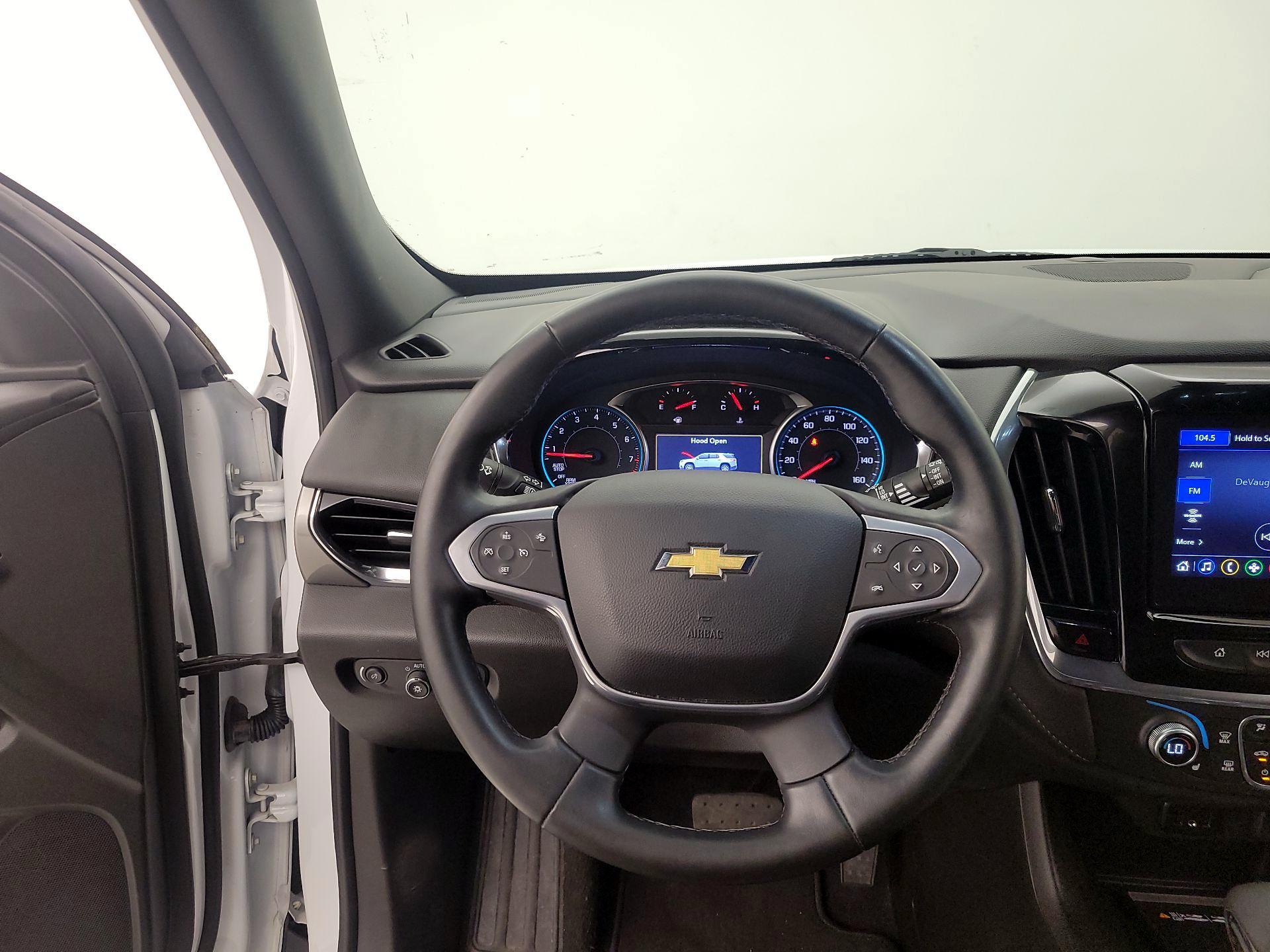 Thumbnail: 2023 Chevrolet Traverse - 10