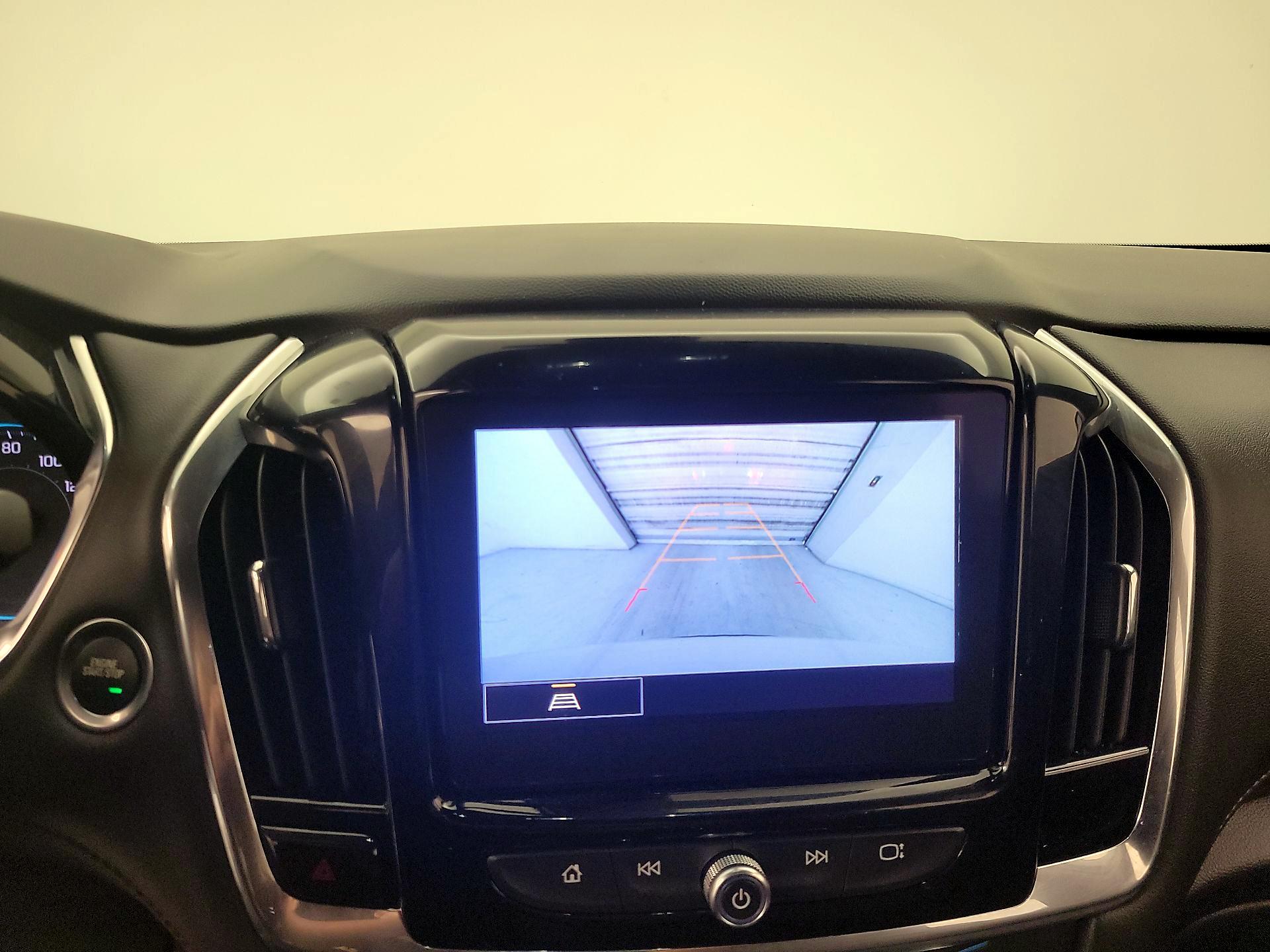 Thumbnail: 2023 Chevrolet Traverse - 14