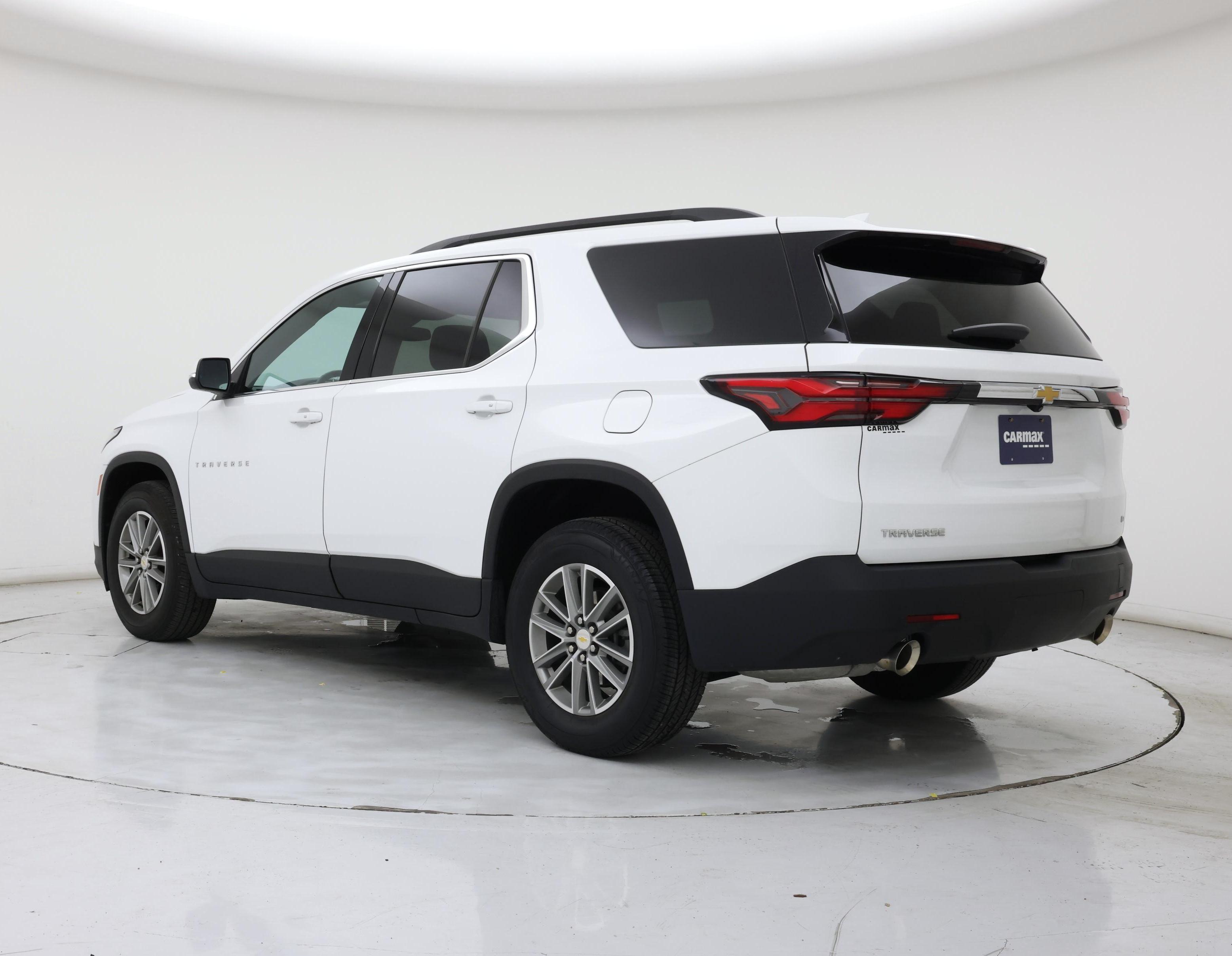 Thumbnail: 2023 Chevrolet Traverse - 2