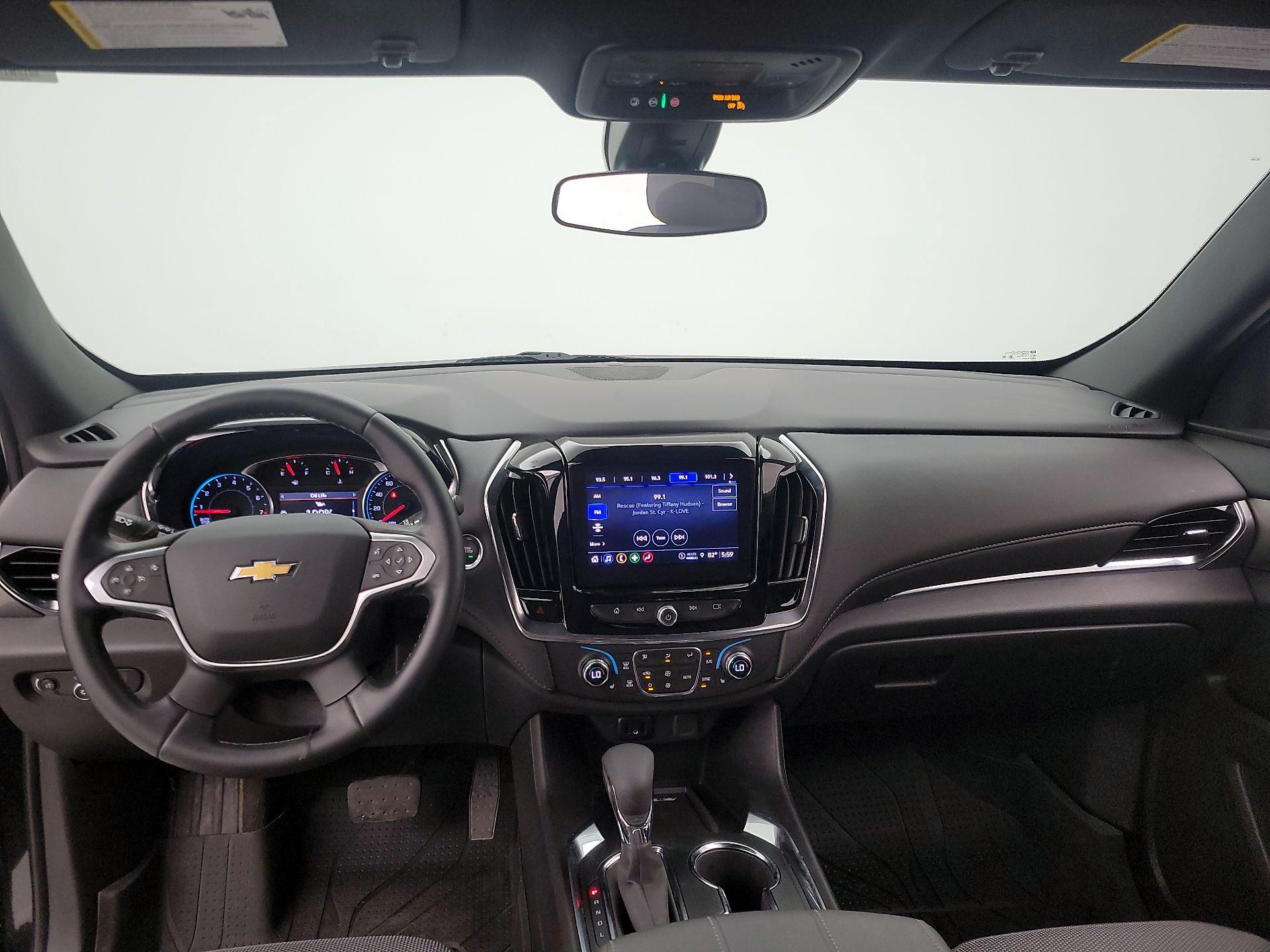 Thumbnail: 2023 Chevrolet Traverse - 9