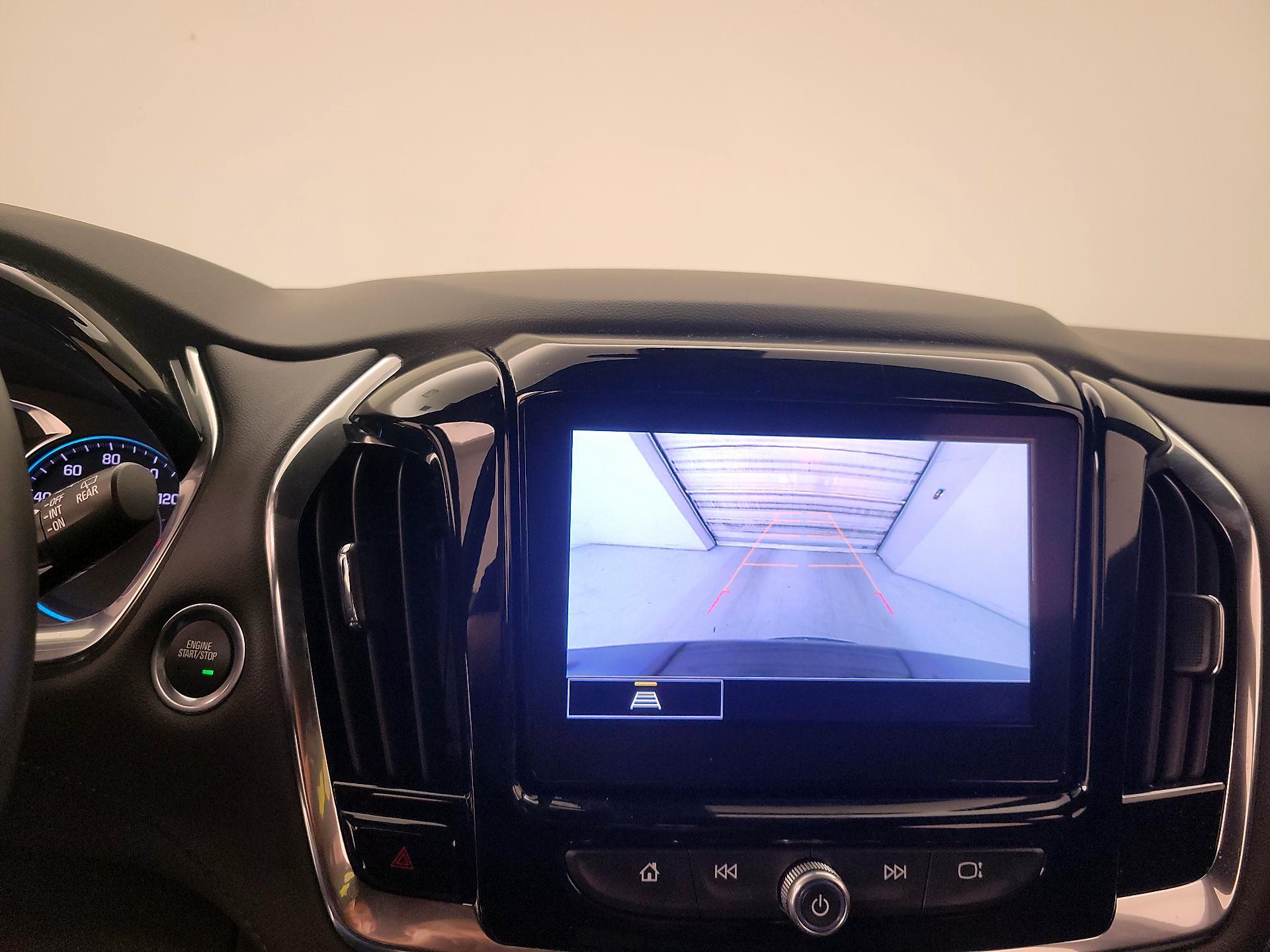 Thumbnail: 2023 Chevrolet Traverse - 14