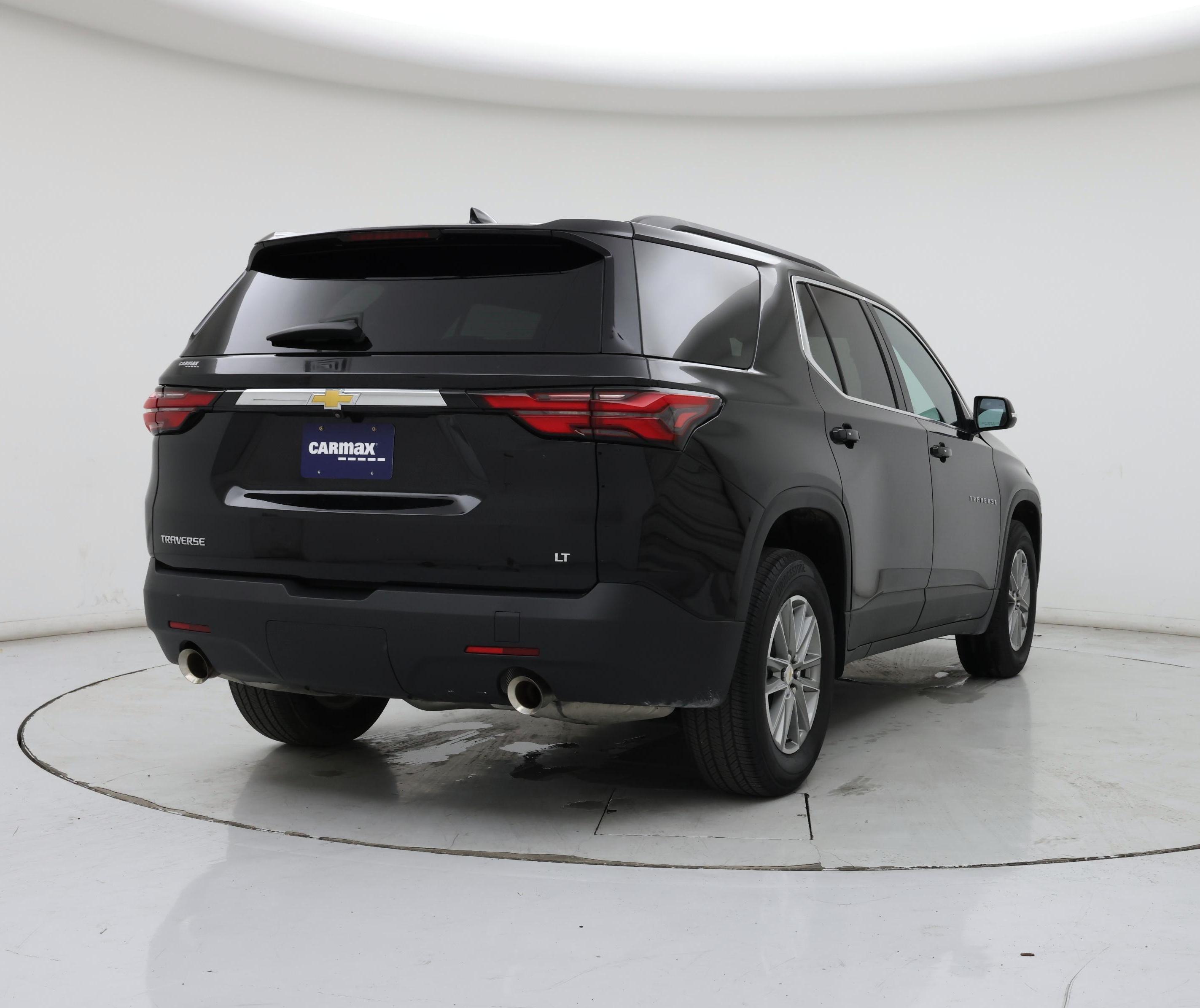 Thumbnail: 2023 Chevrolet Traverse - 8