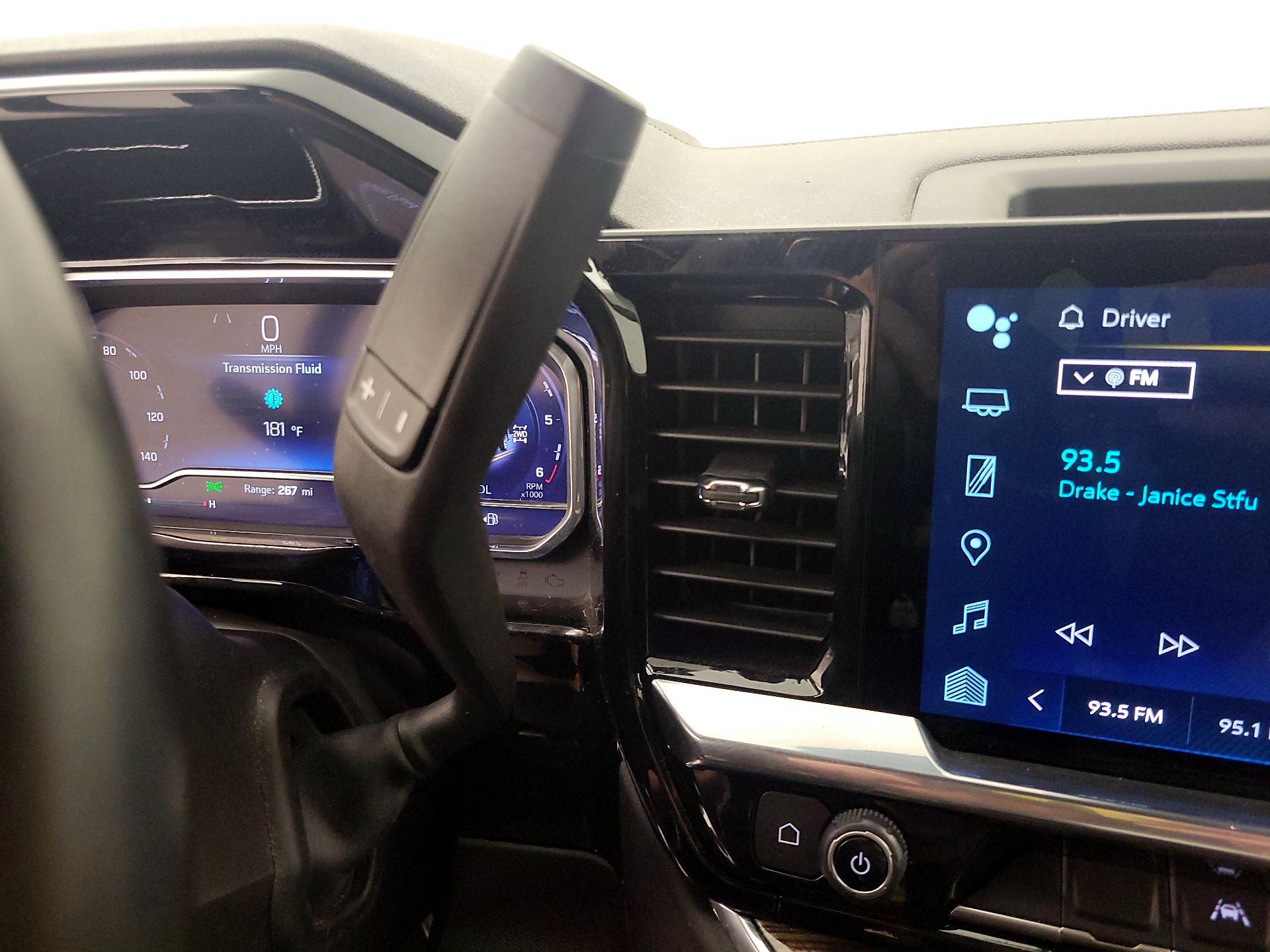 Thumbnail: 2024 Chevrolet Silverado 1500 - 17