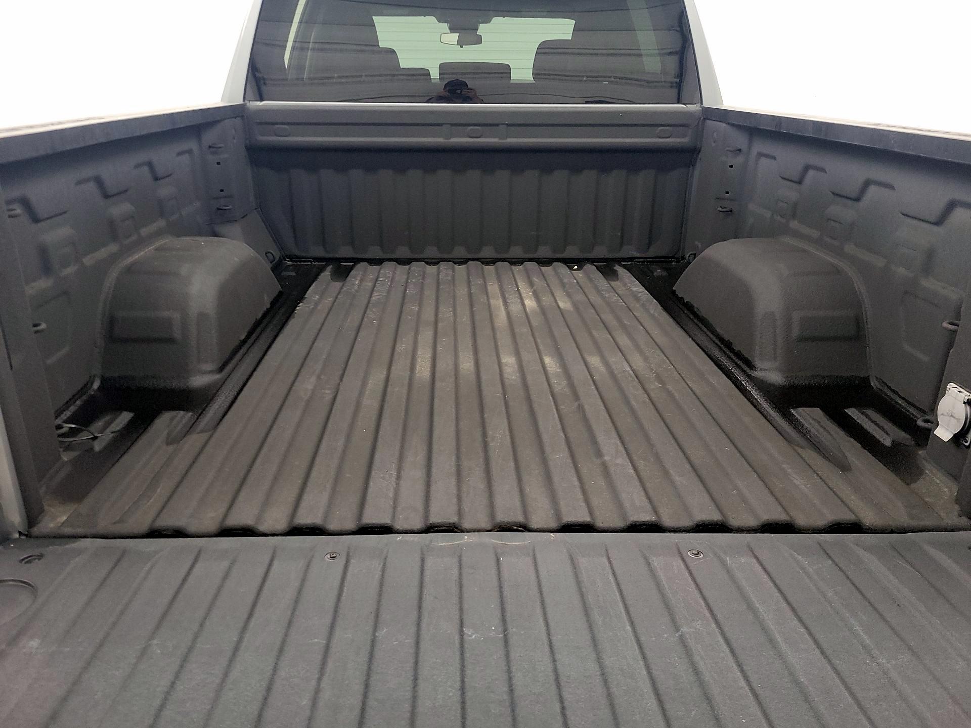 Thumbnail: 2024 Chevrolet Silverado 1500 - 20