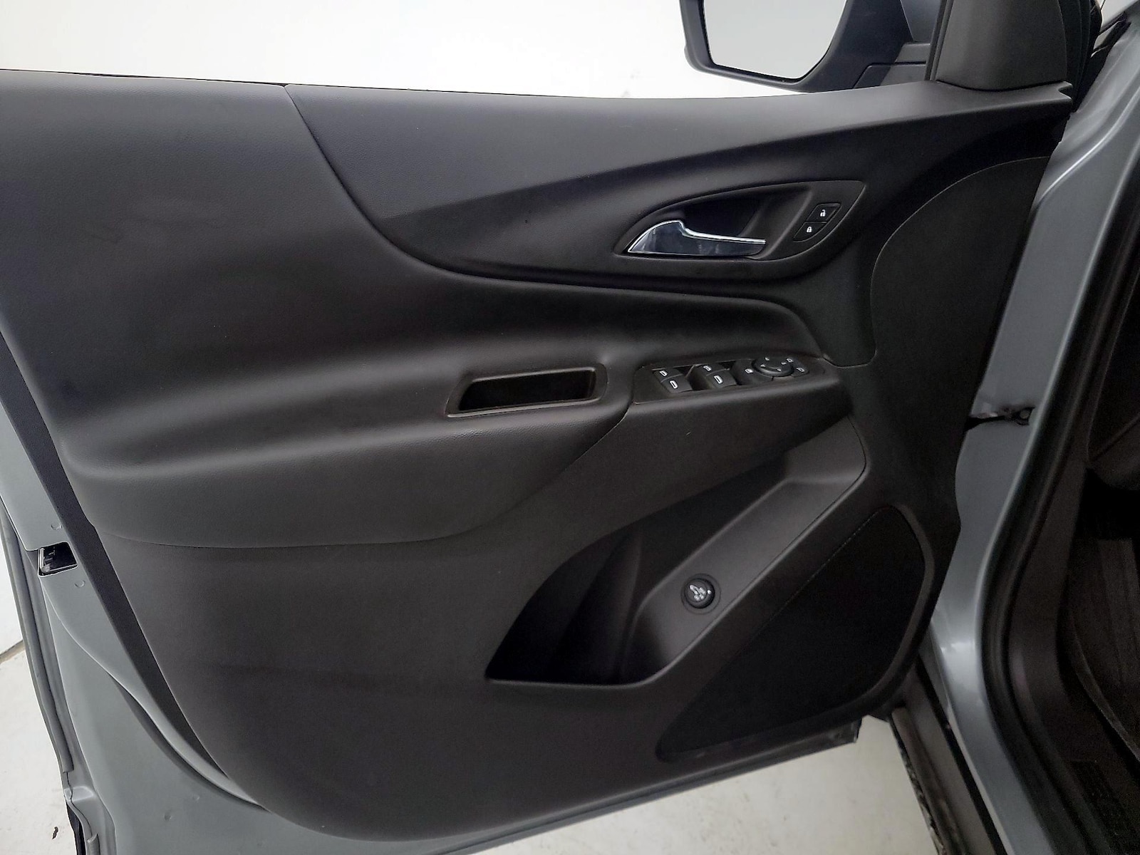 2024 Chevrolet Equinox LT - Photo 13