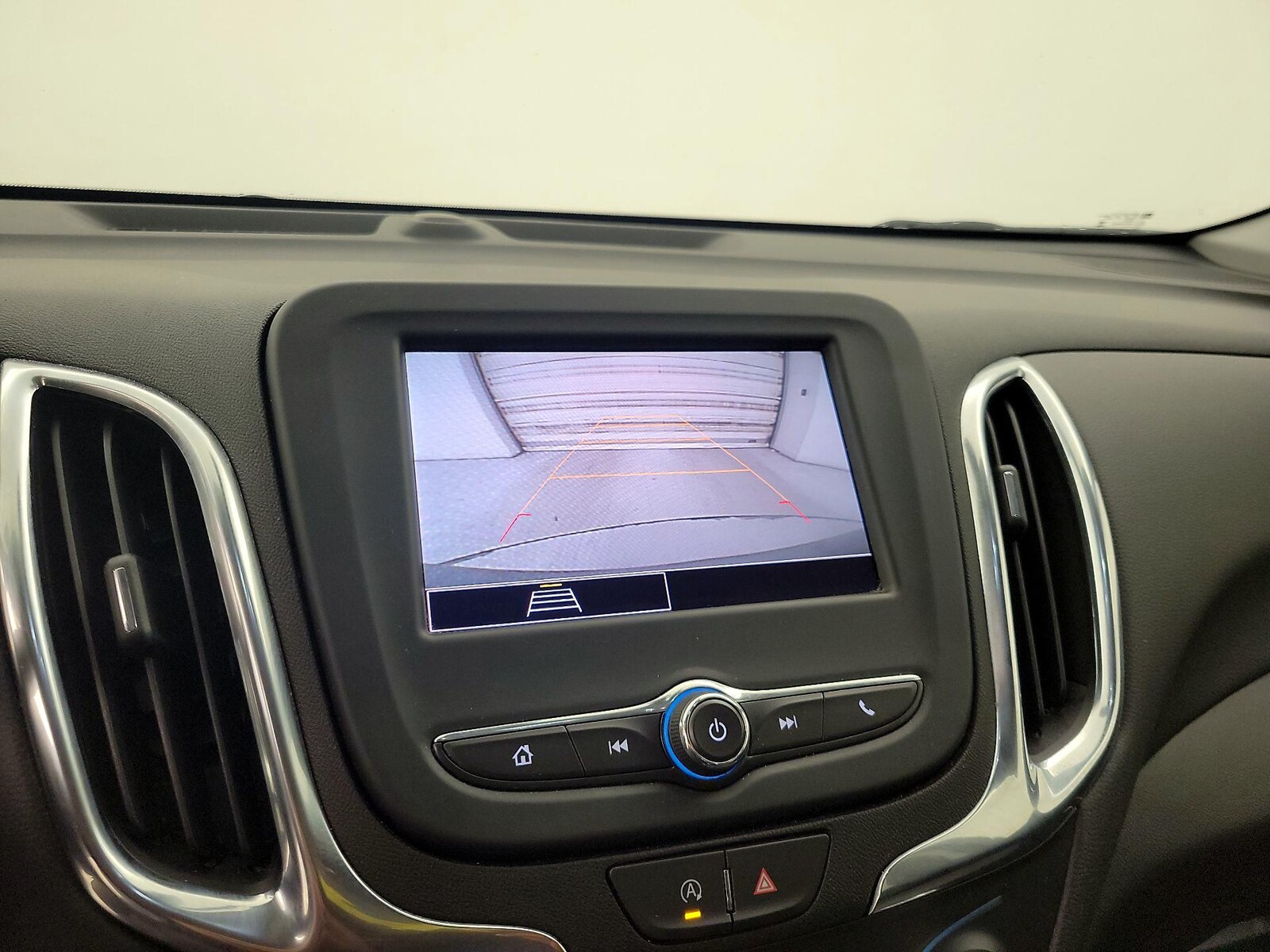 2024 Chevrolet Equinox LT - Photo 15