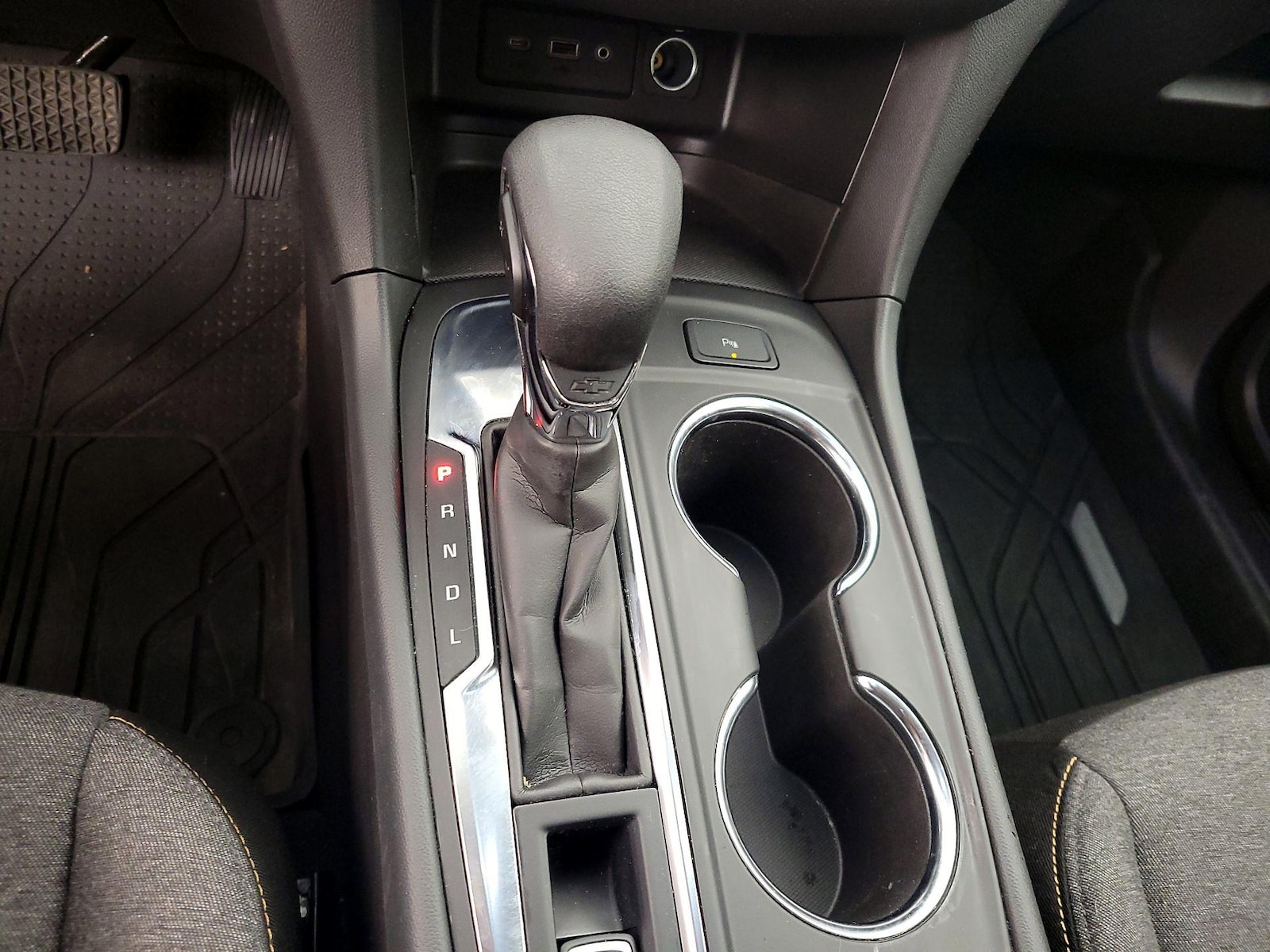 2024 Chevrolet Equinox LT - Photo 18