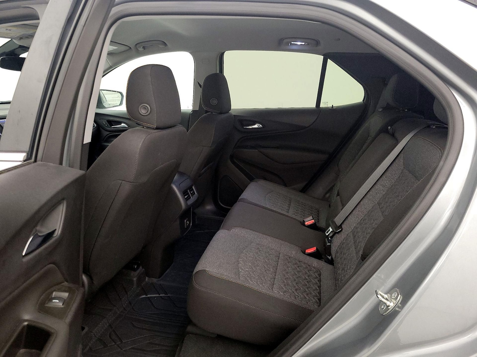 2024 Chevrolet Equinox LT - Photo 20