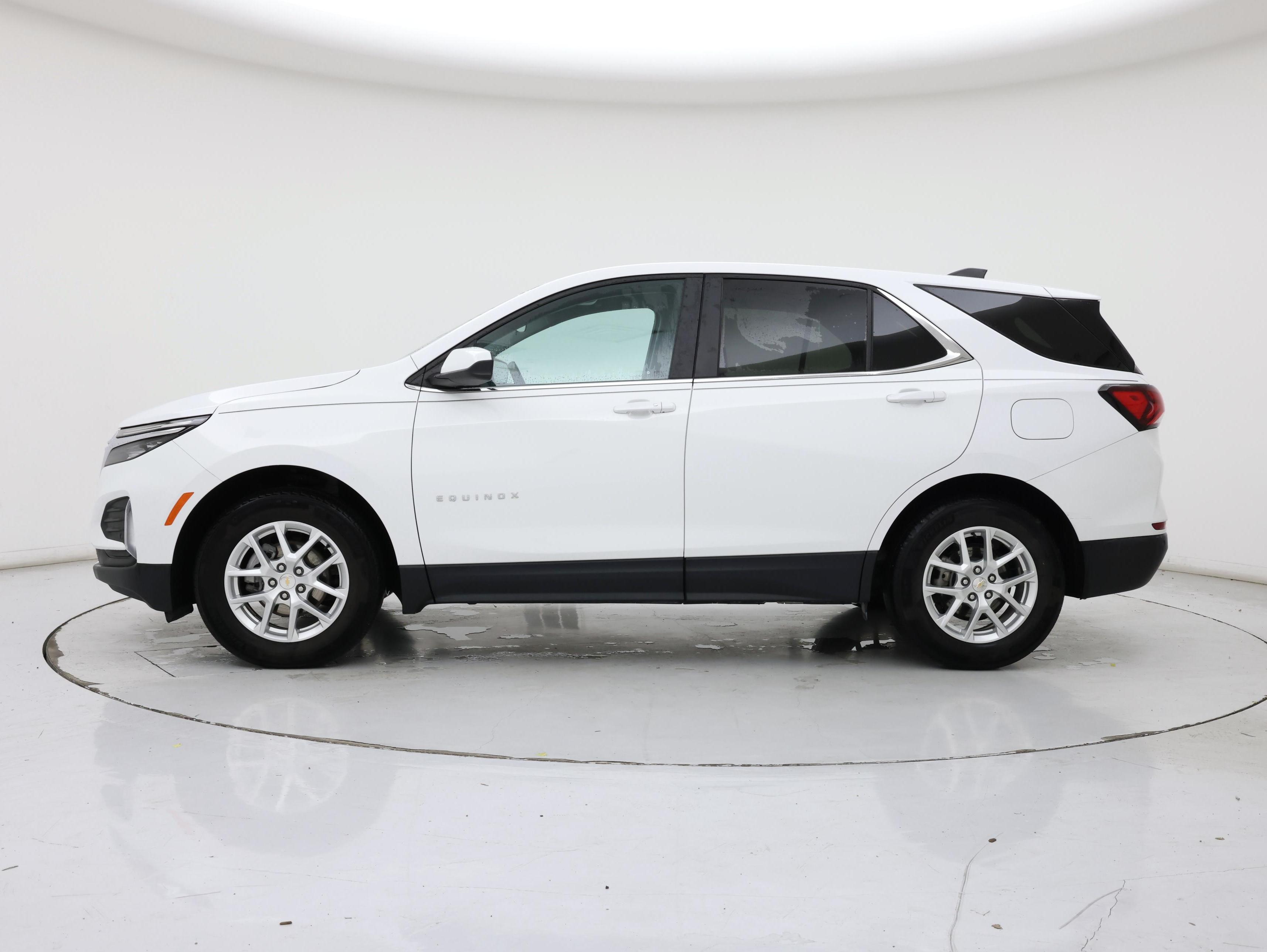 Thumbnail: 2024 Chevrolet Equinox - 3