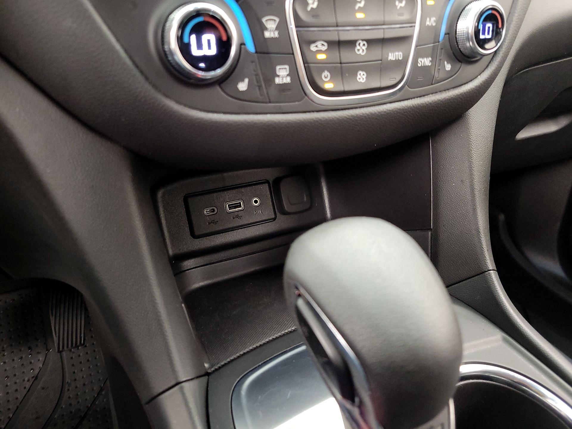 Thumbnail: 2024 Chevrolet Equinox - 18