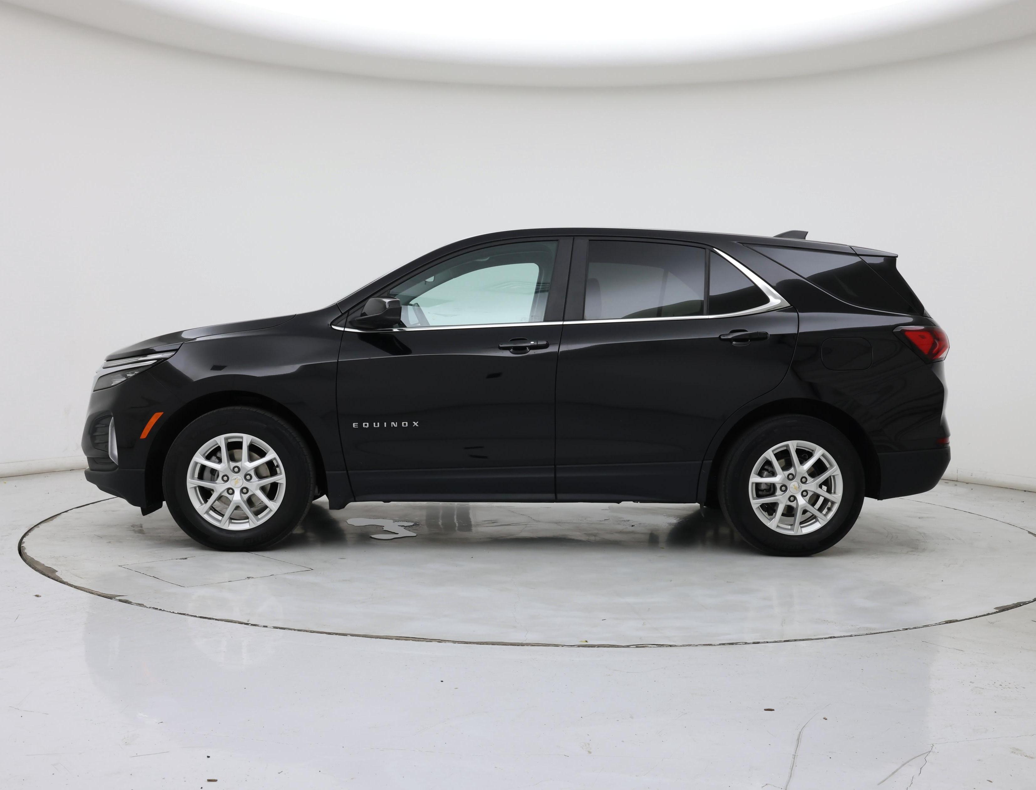 Thumbnail: 2024 Chevrolet Equinox - 3