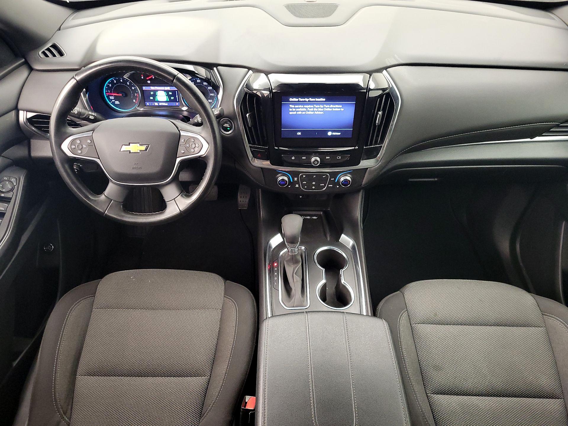 Thumbnail: 2023 Chevrolet Traverse - 9