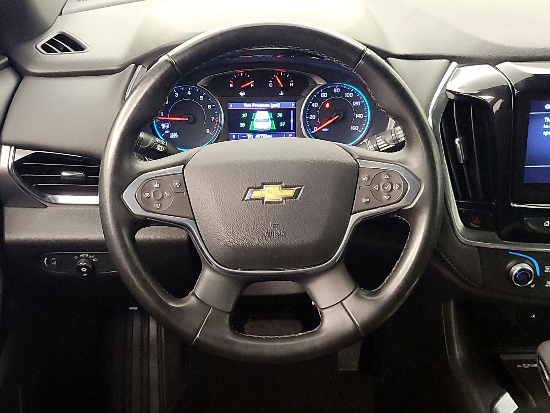 Thumbnail: 2023 Chevrolet Traverse - 10