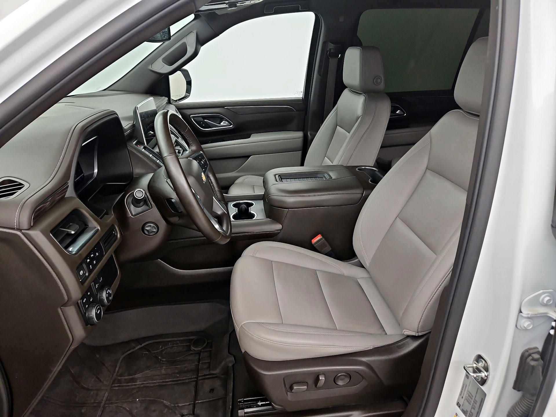 Thumbnail: 2023 Chevrolet Suburban - 11
