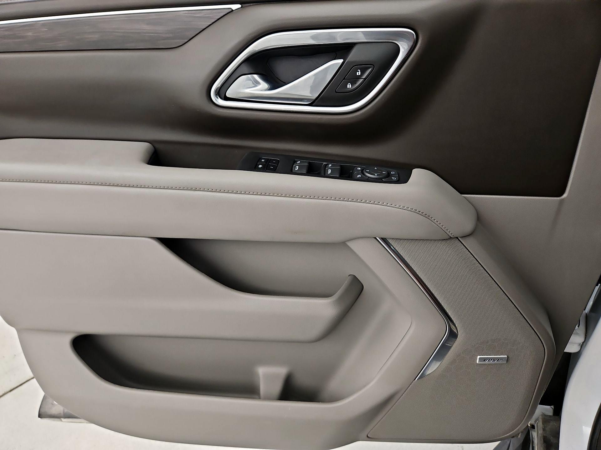 Thumbnail: 2023 Chevrolet Suburban - 12