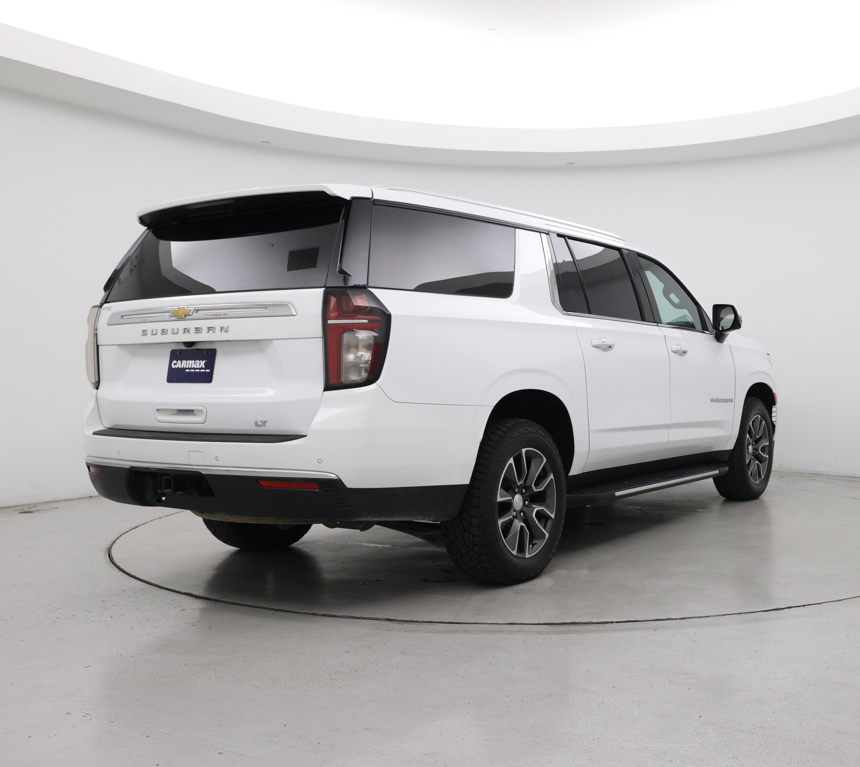 Thumbnail: 2023 Chevrolet Suburban - 8