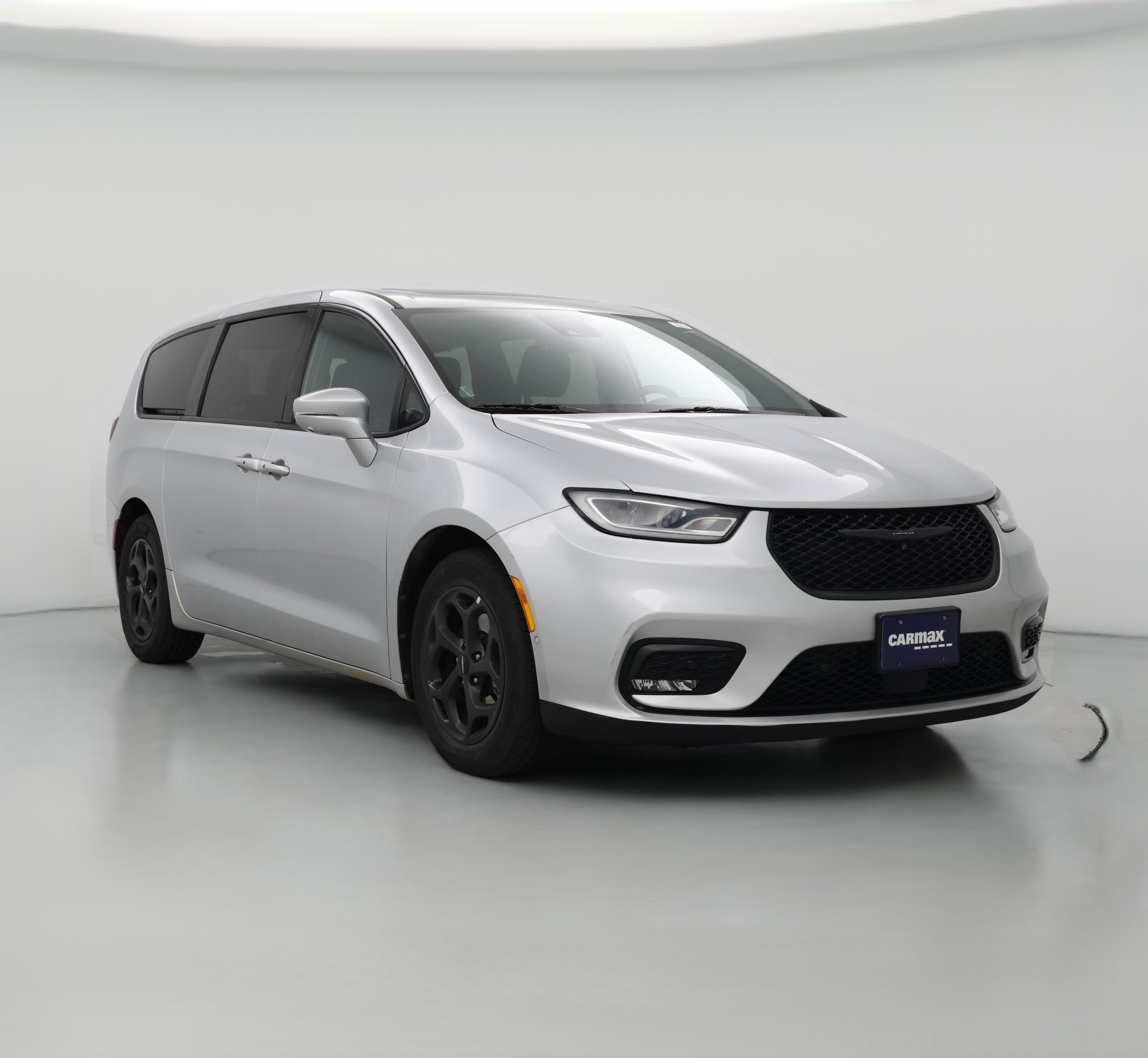 Thumbnail: 2022 Chrysler Pacifica - 1