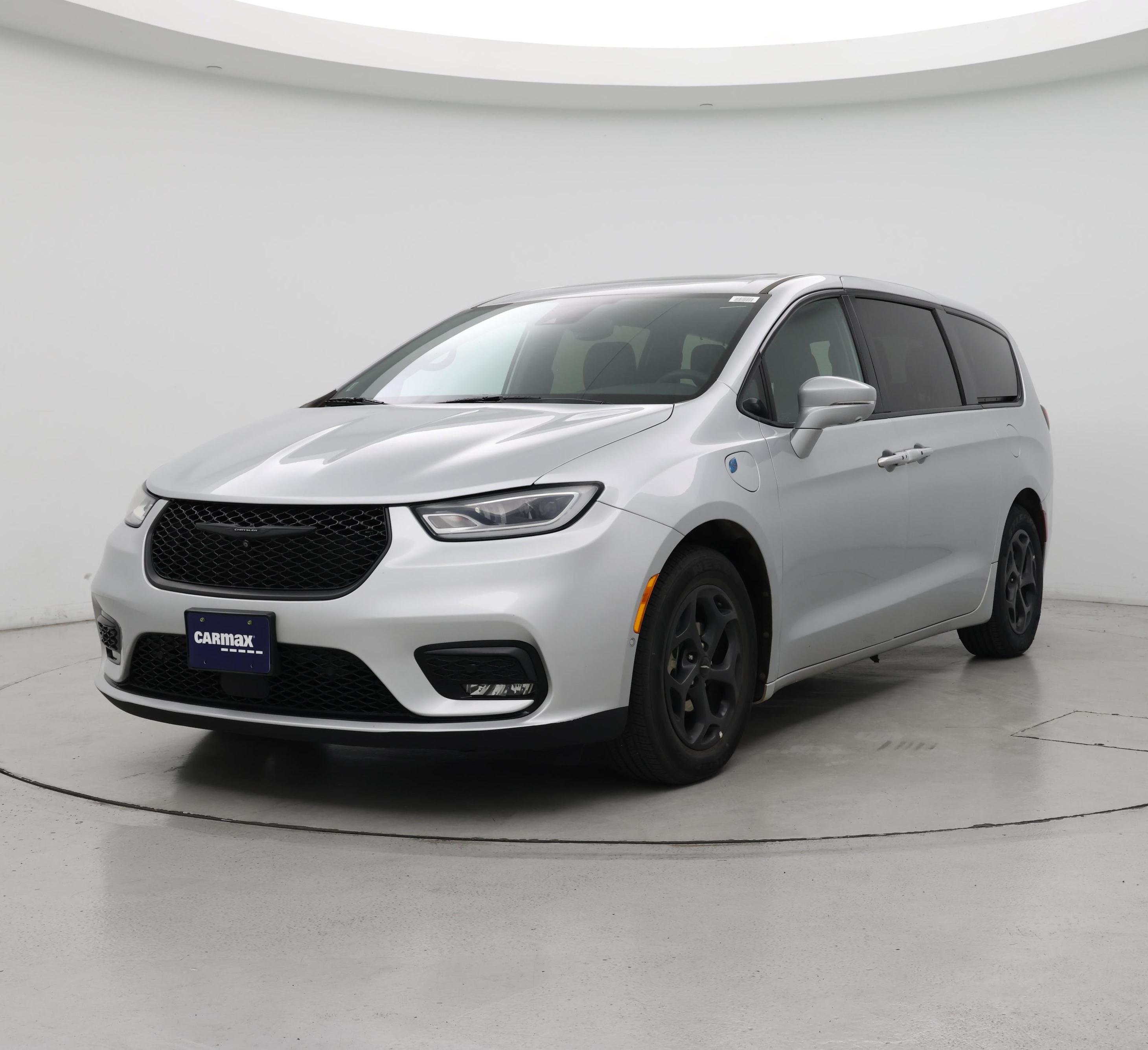Thumbnail: 2022 Chrysler Pacifica - 4