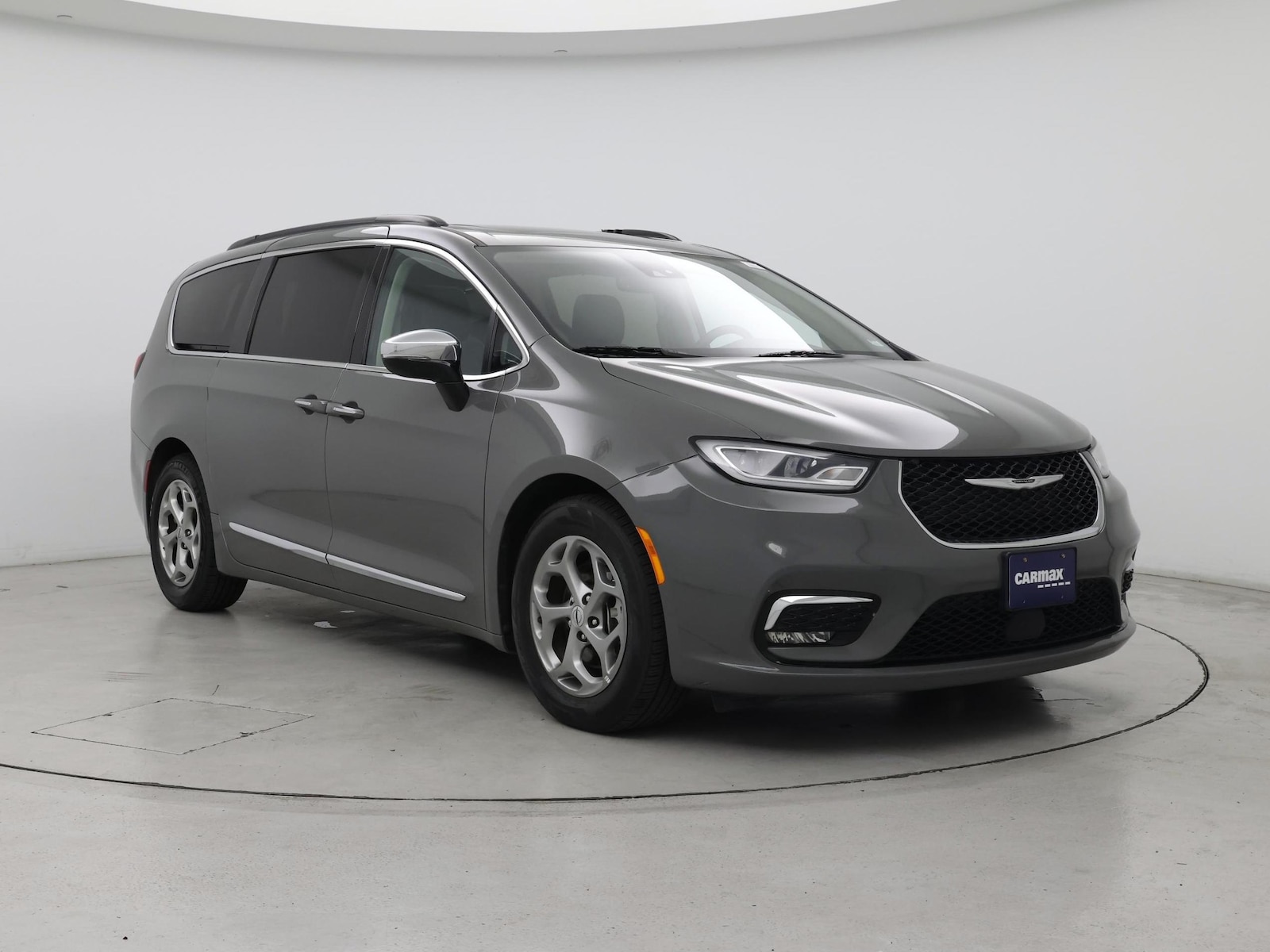 2023 Chrysler Pacifica Limited - Photo 2