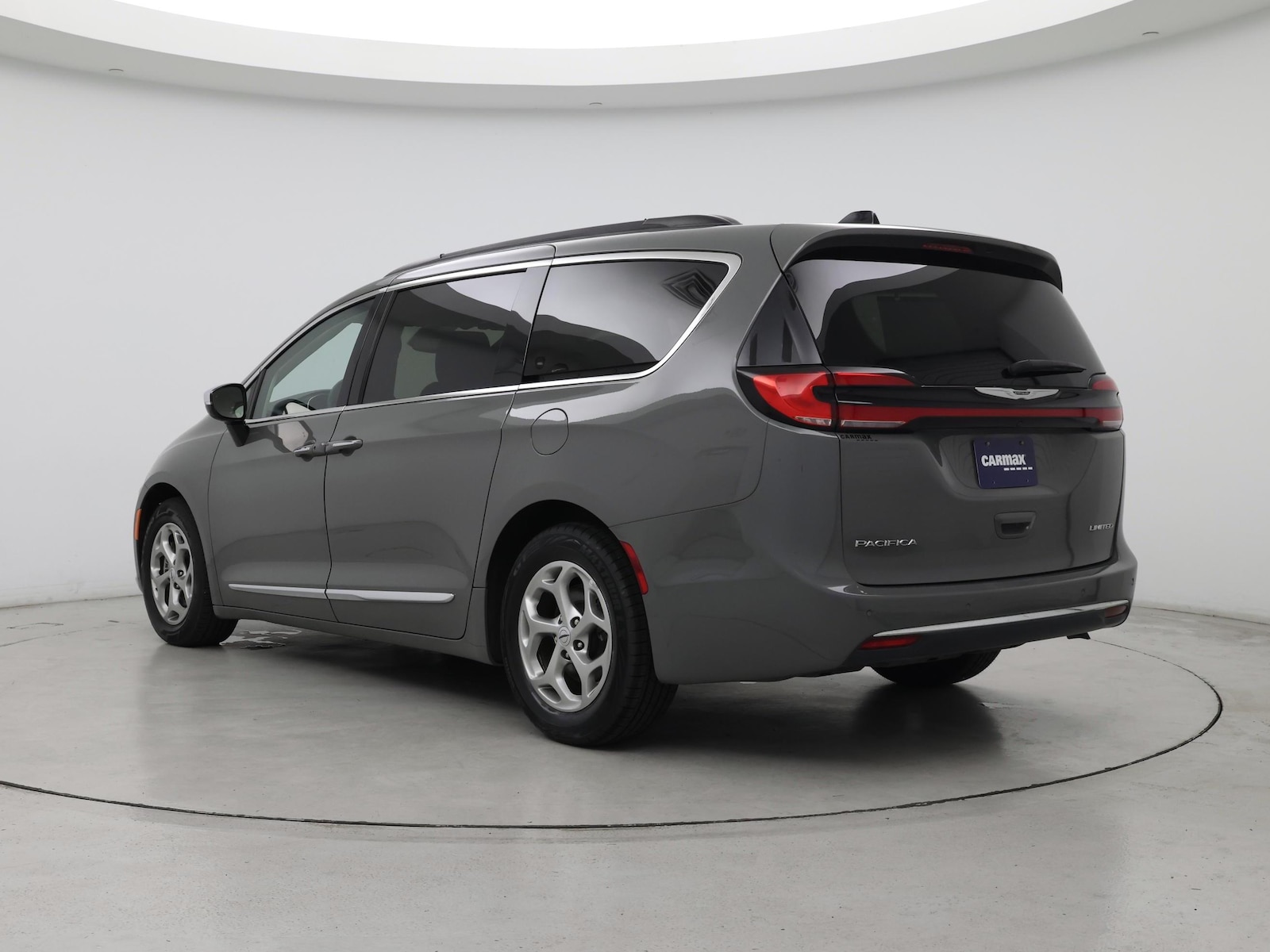 2023 Chrysler Pacifica Limited - Photo 3