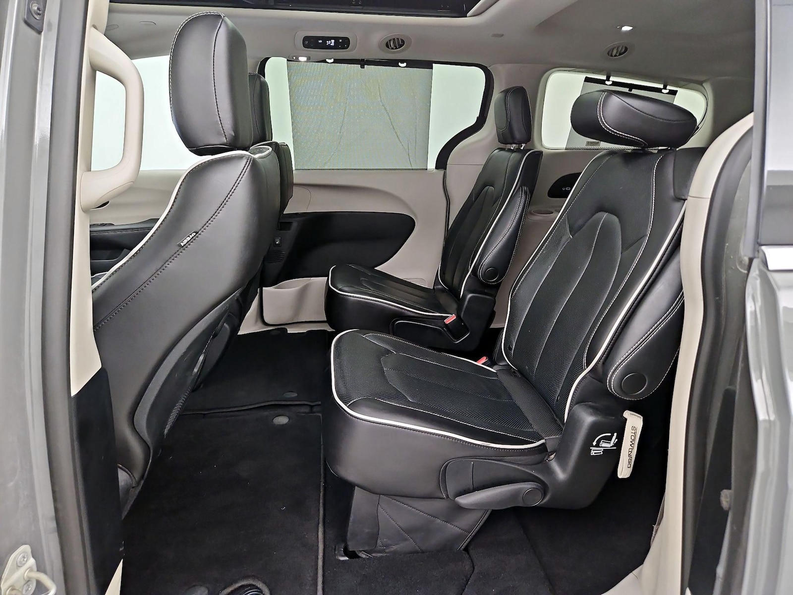 2023 Chrysler Pacifica Limited - Photo 22